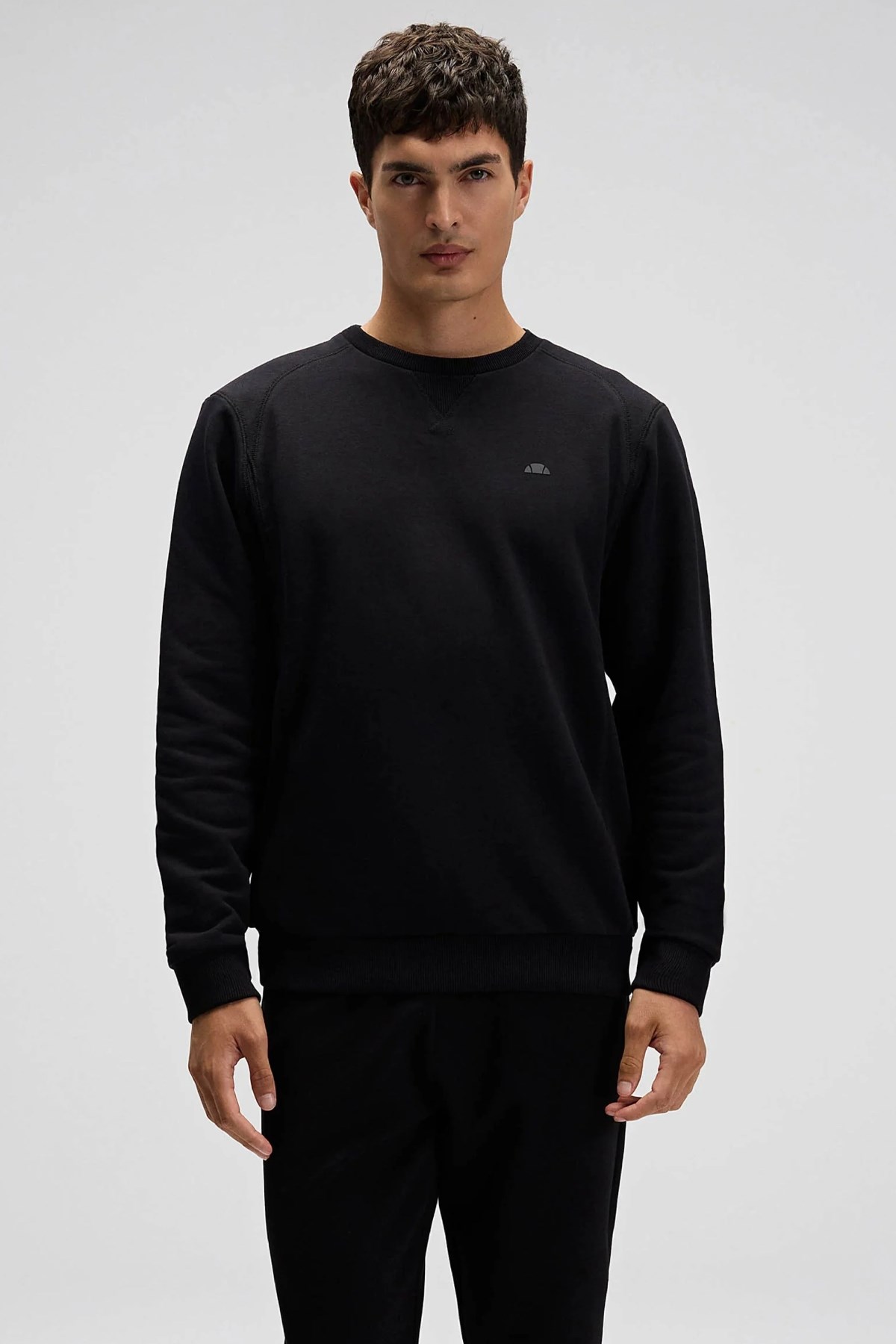 Ellesse Erkek Sweatshirt EM282-1-BK Siyah