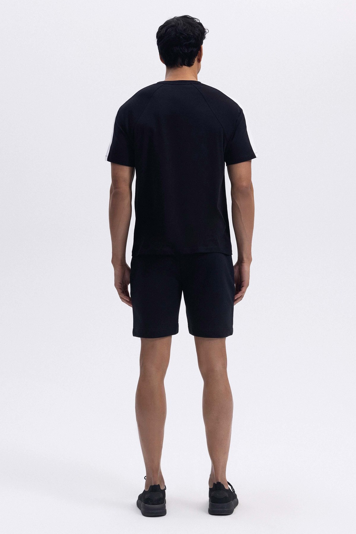 Ellesse Erkek Tişört Em364-Bk Siyah