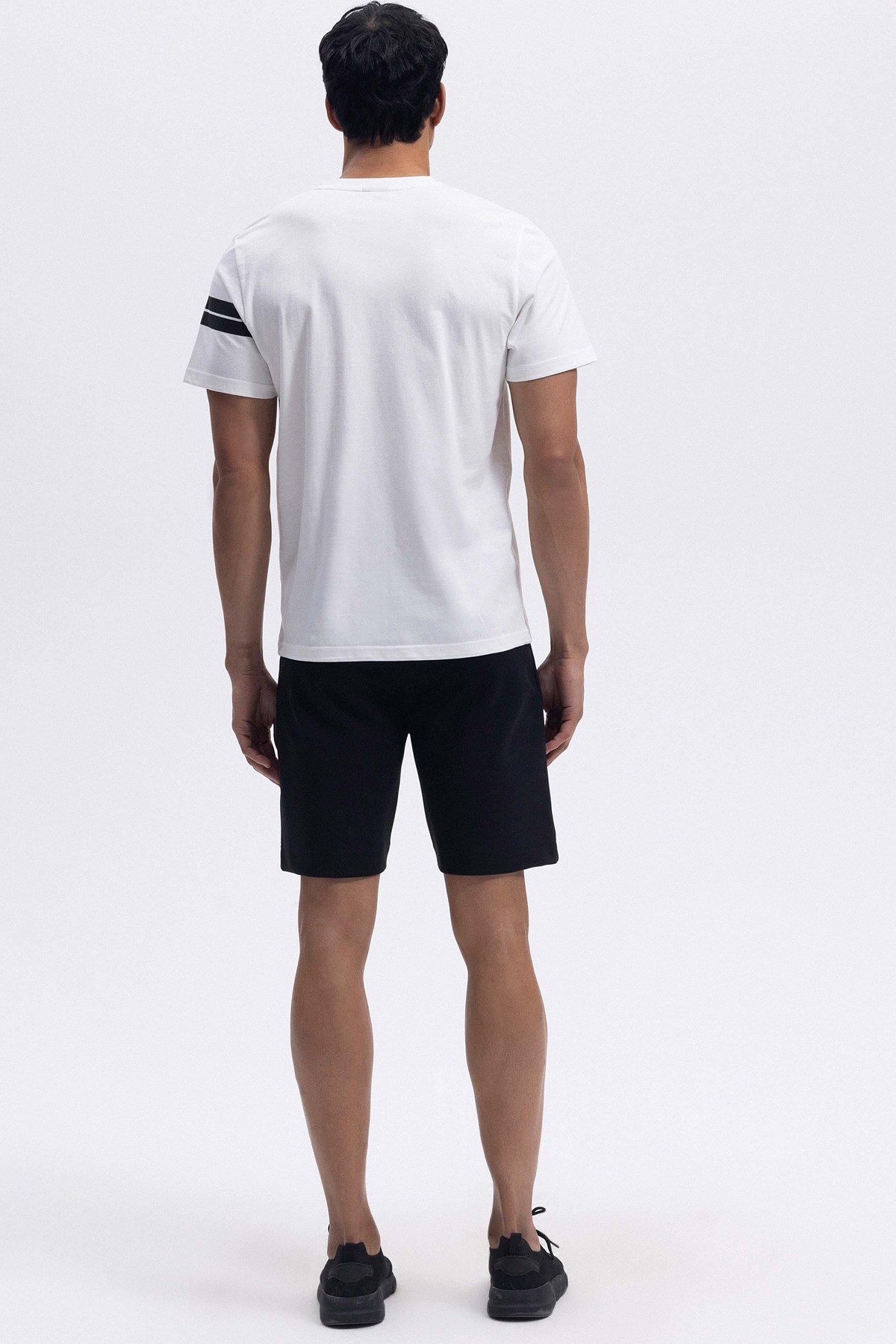 Ellesse Erkek Tişört Em442-Ecr Ekru