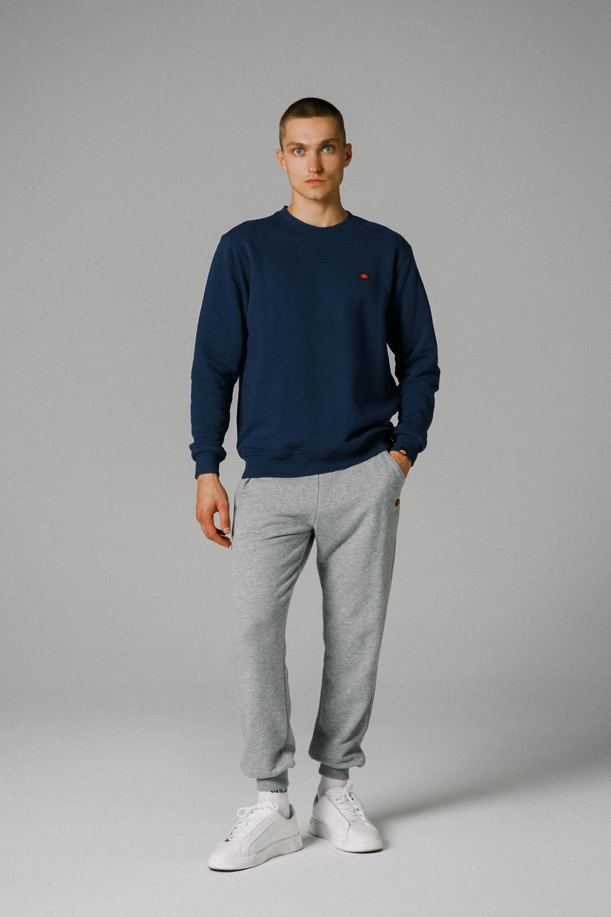 Ellesse Erkek Sweatshirt EM466-Nv Lacivert