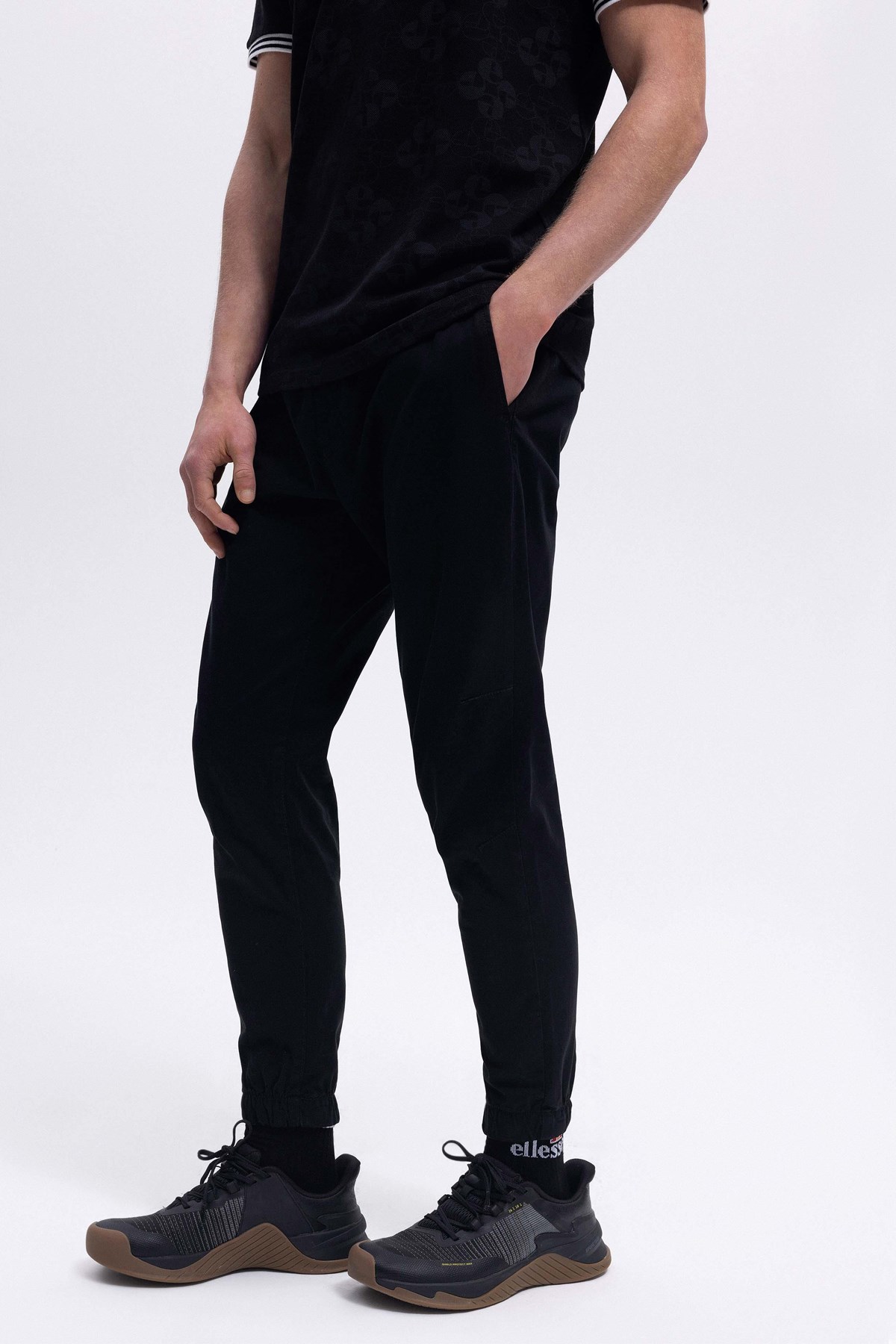 Ellesse Erkek Jogger Pantolon Em474-Bk Siyah