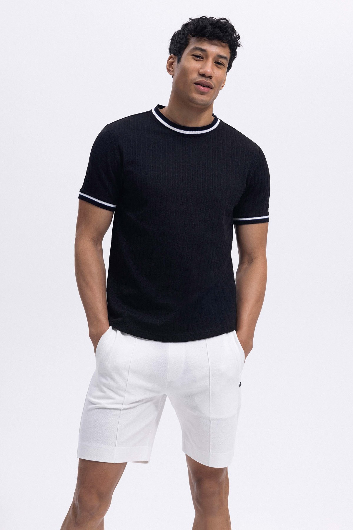 Ellesse Erkek Tişört Em492-Bk Siyah