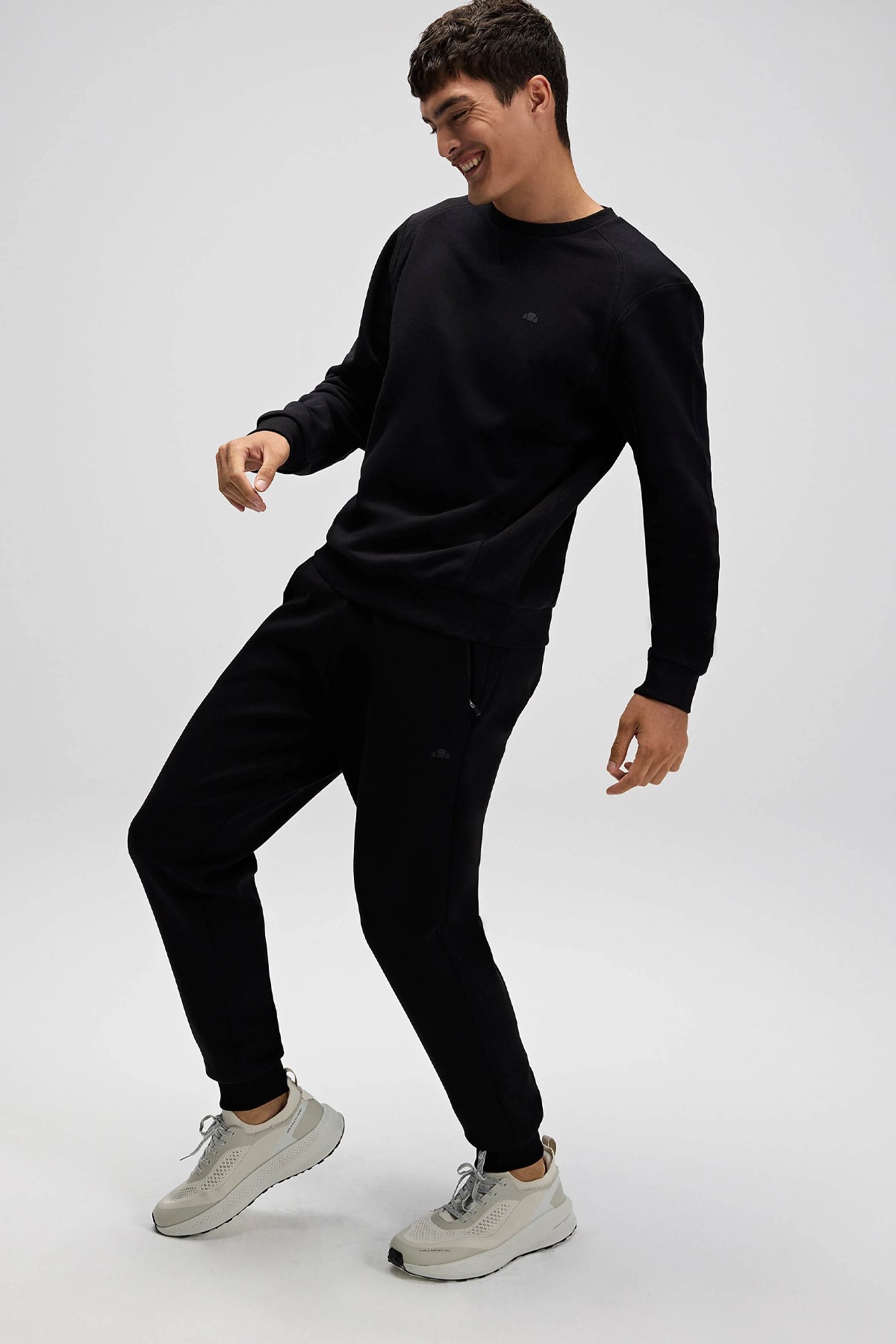 Ellesse Erkek Eşofman Altı EM531-BK Siyah