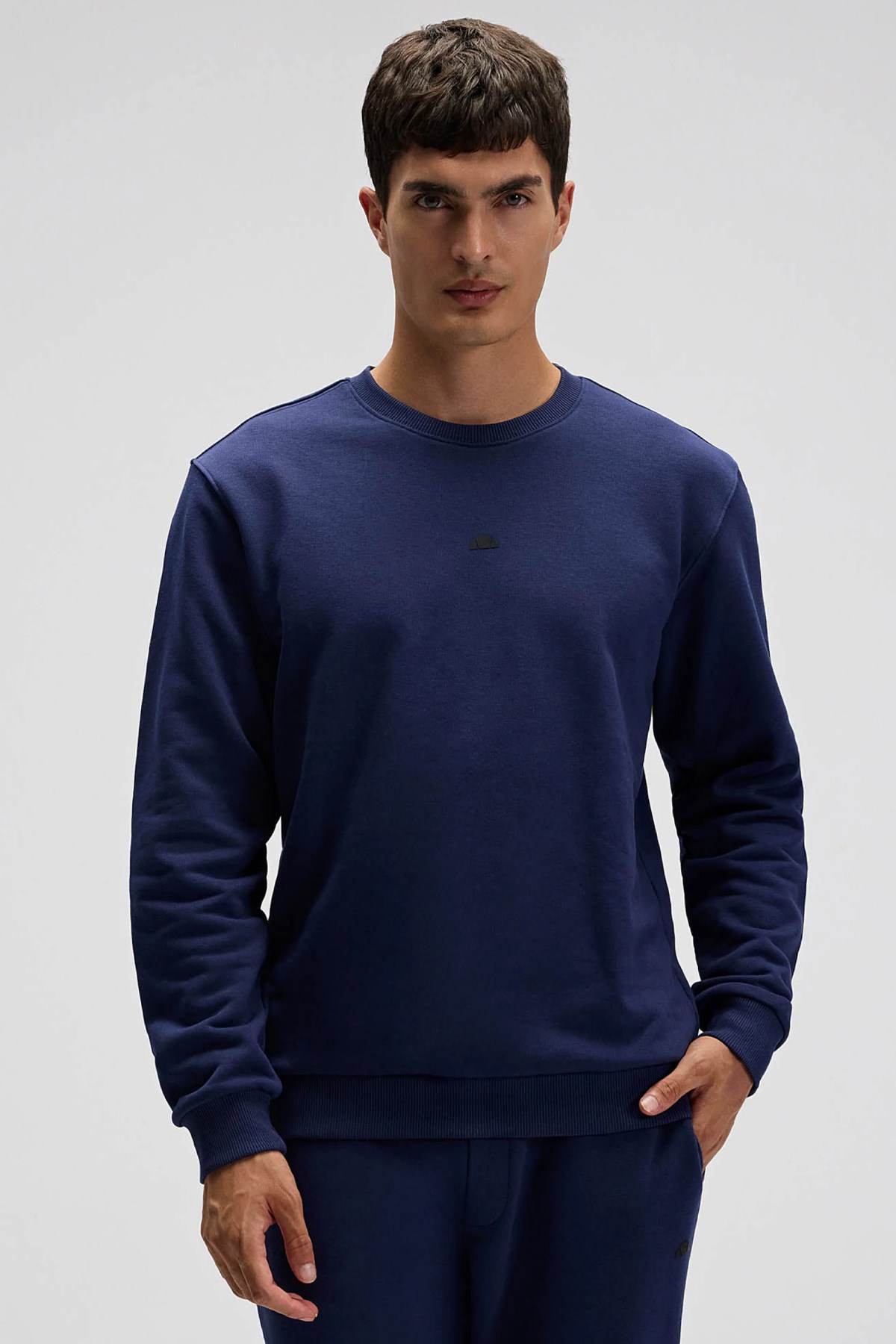 Ellesse Erkek Sweatshirt EM556-NV Lacivert