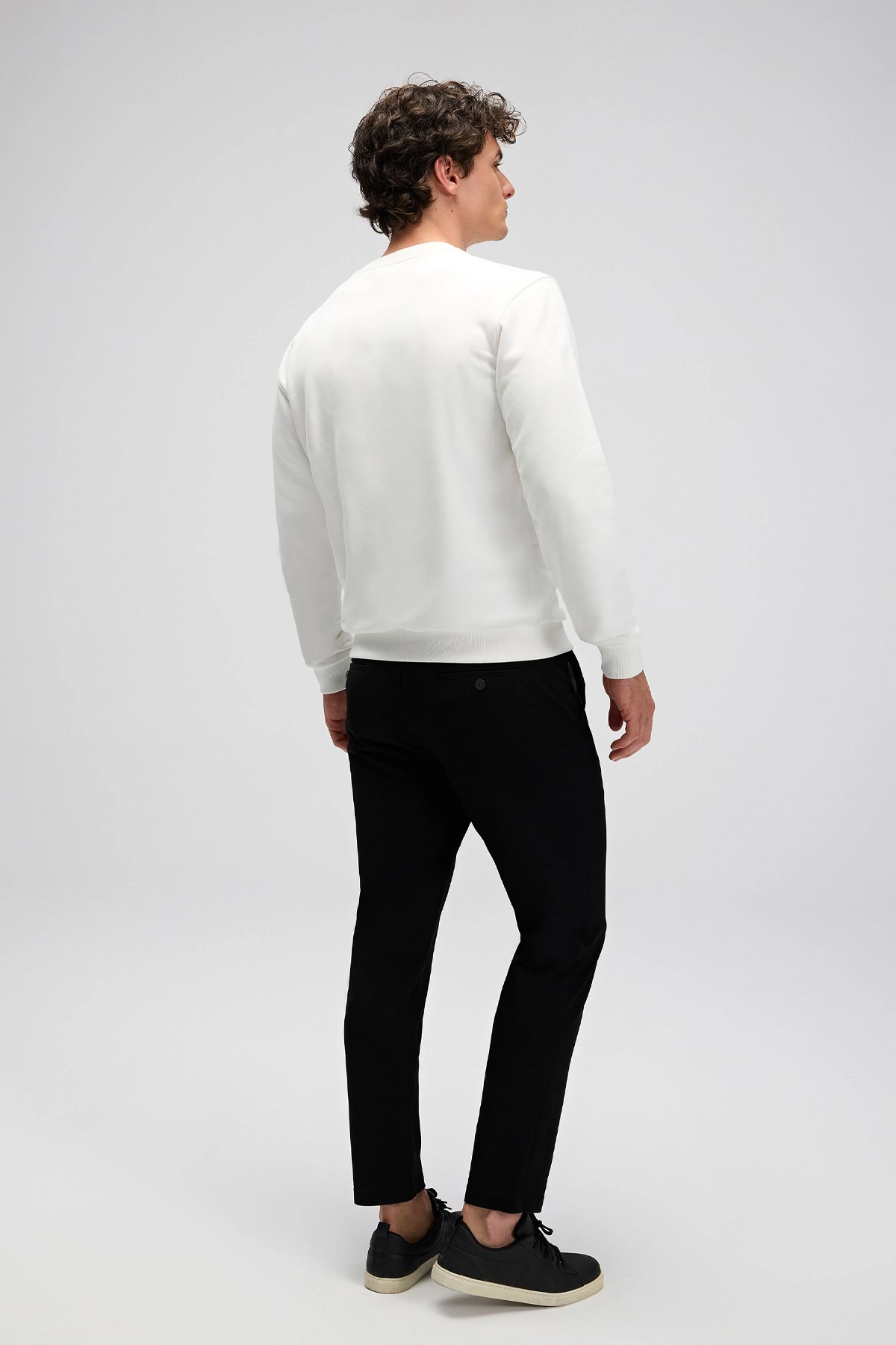 Ellesse Erkek Sweatshirt EM556-OF Beyaz
