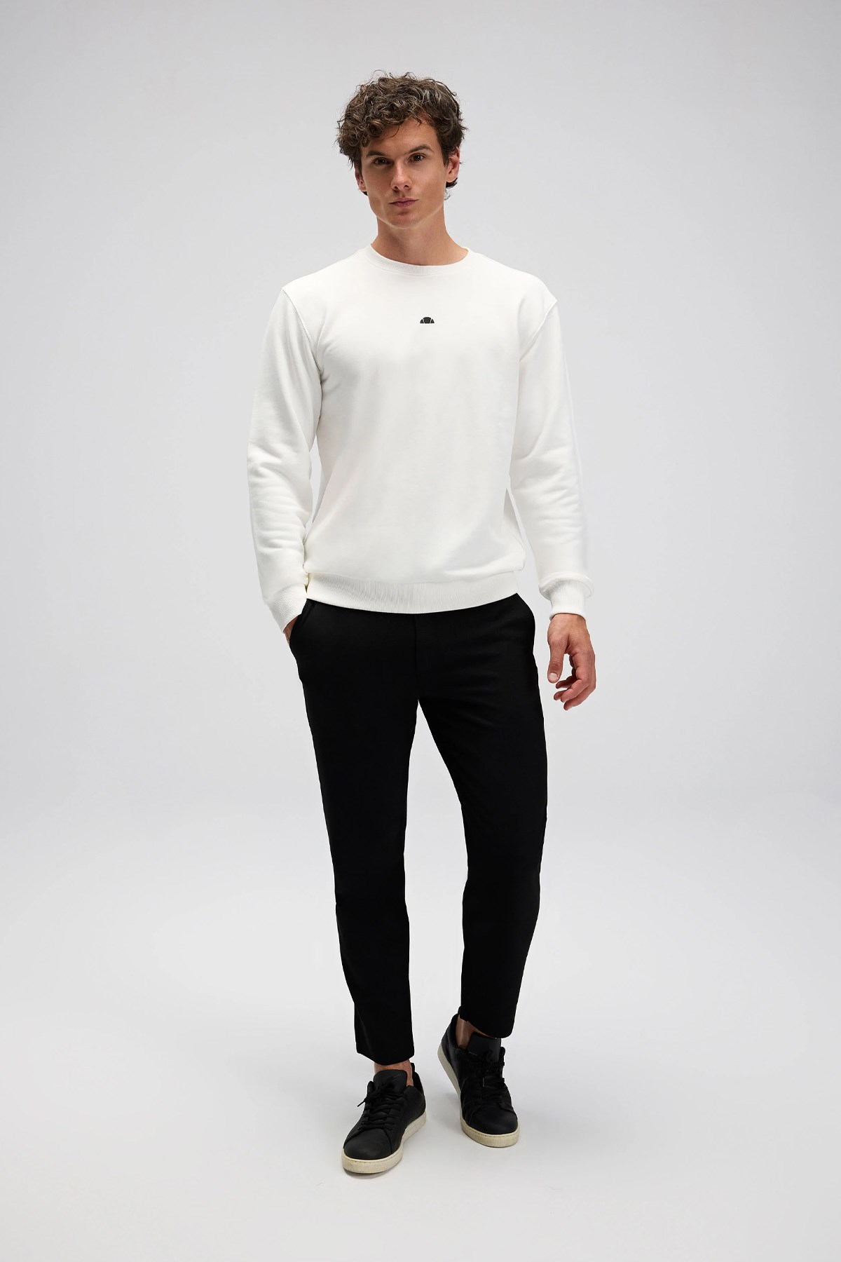 Ellesse Erkek Sweatshirt EM556-OF Beyaz