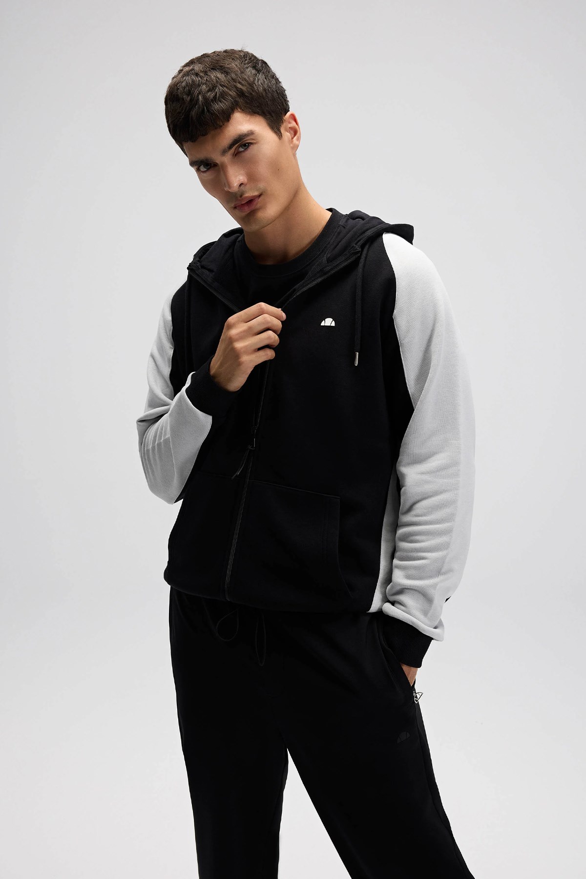 Ellesse Erkek Sweatshirt EM560-BK Siyah