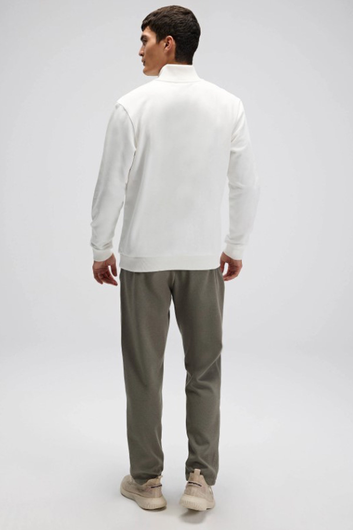 Ellesse Erkek Sweatshirt EM580-OF Beyaz
