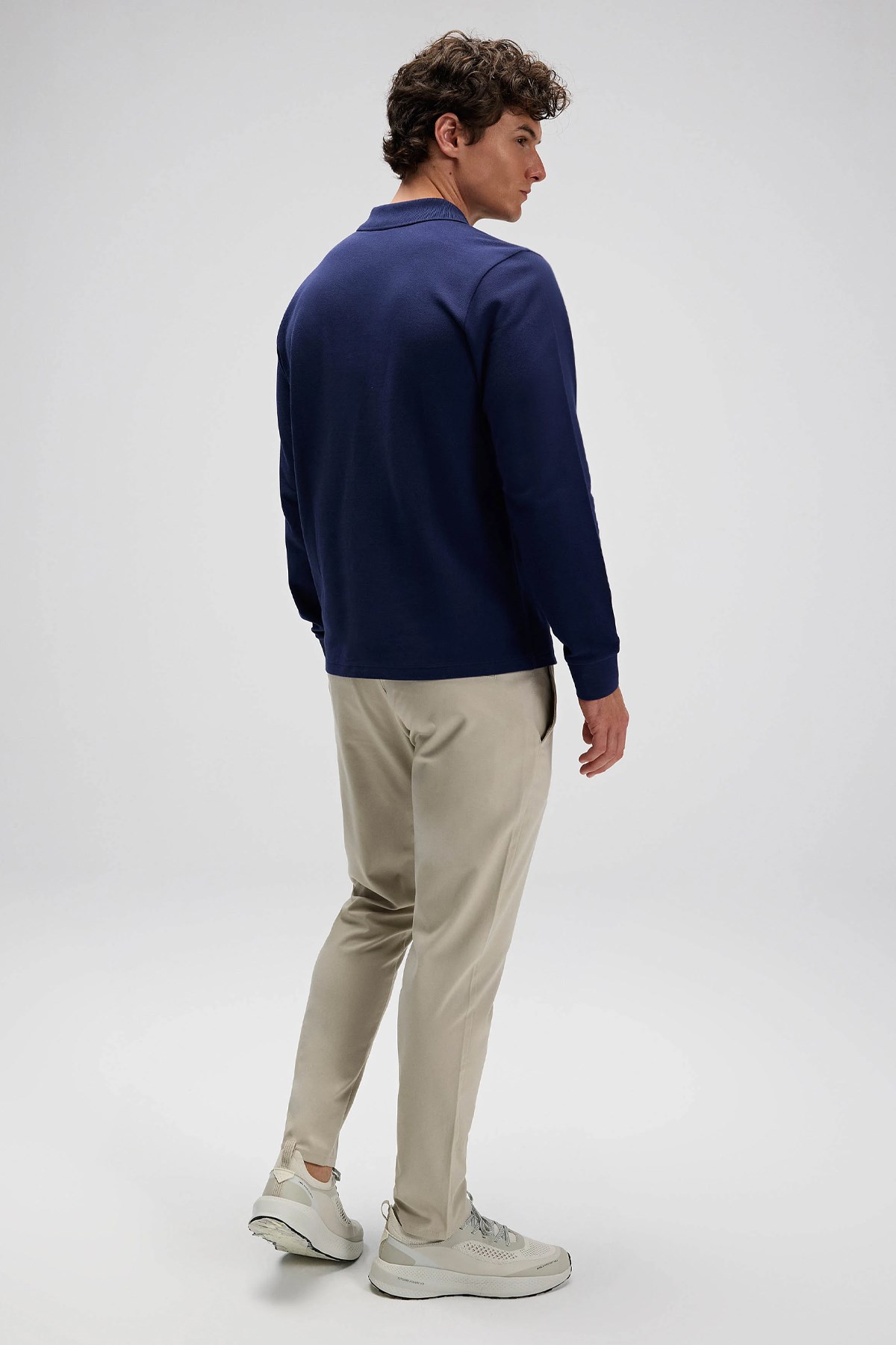 Ellesse Erkek Sweatshirt EM582-NV Lacivert