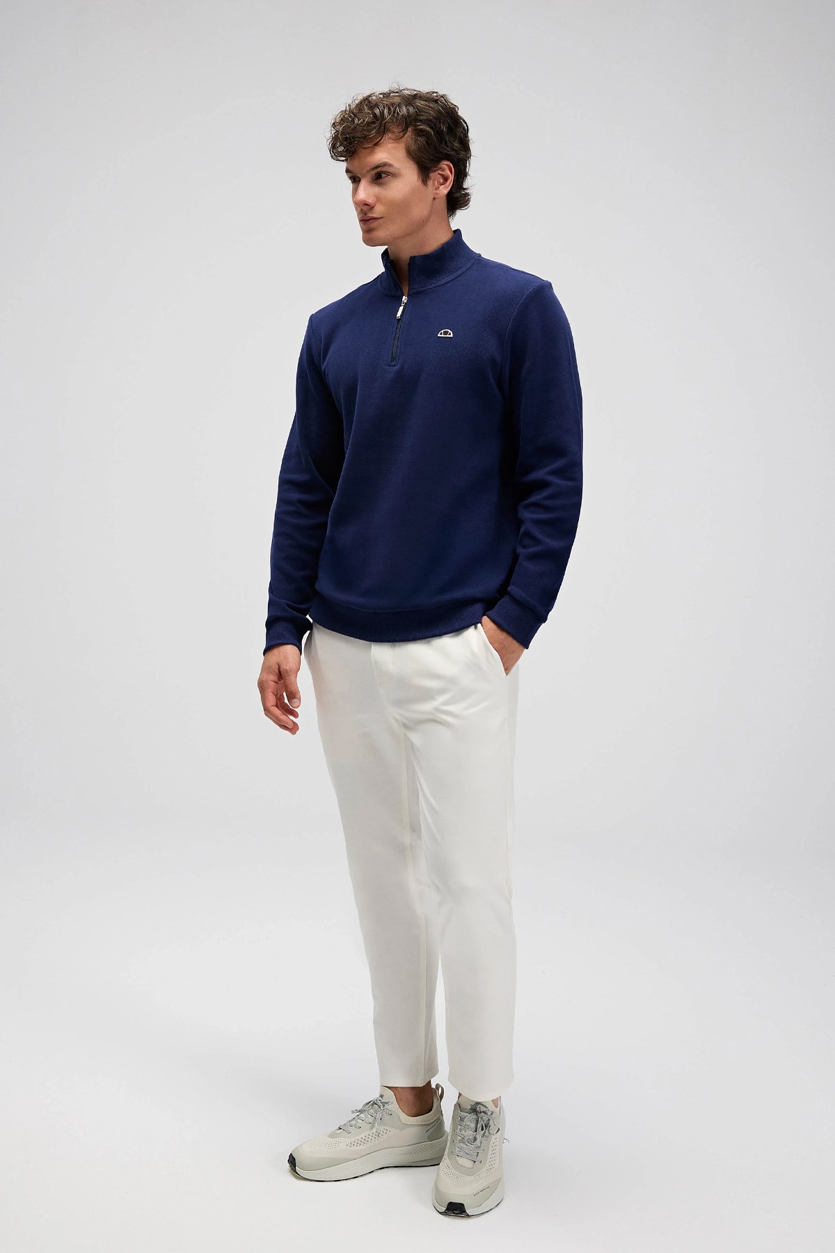 Ellesse Erkek Sweatshirt EM603-NV Lacivert