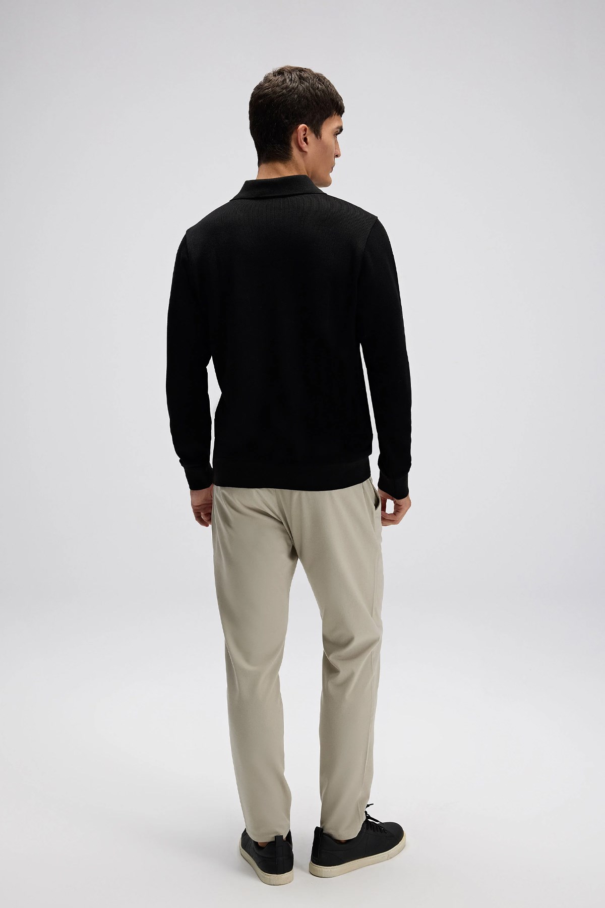 Ellesse Erkek Sweatshirt EM607-BK Siyah