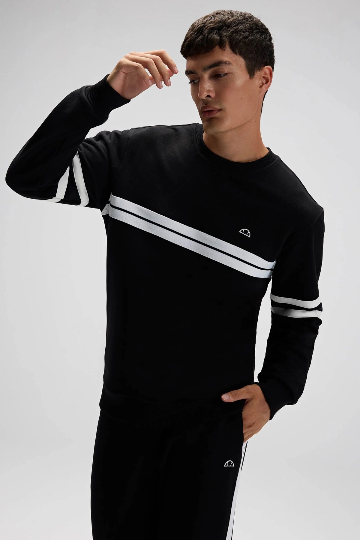 Ellesse Erkek Sweatshirt EM618-BK Siyah