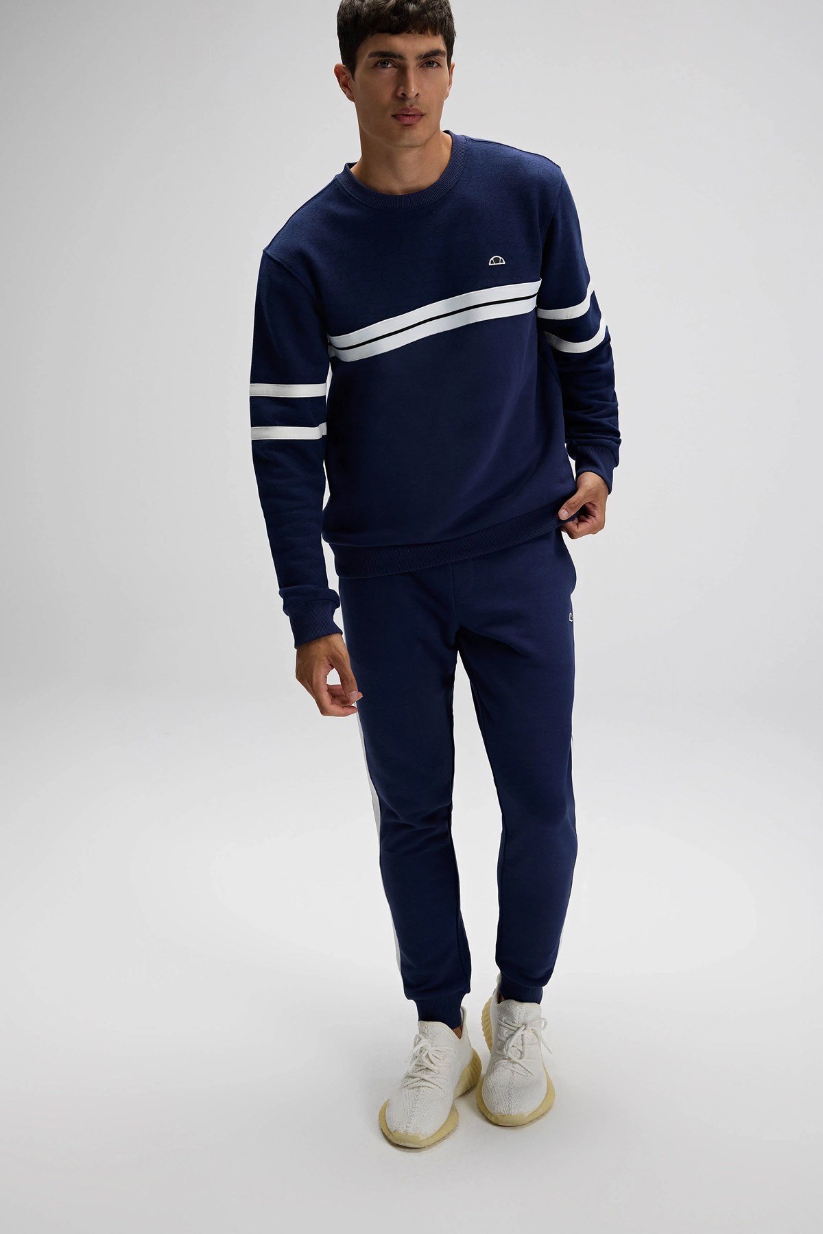 Ellesse Erkek Sweatshirt EM618-NV Lacivert