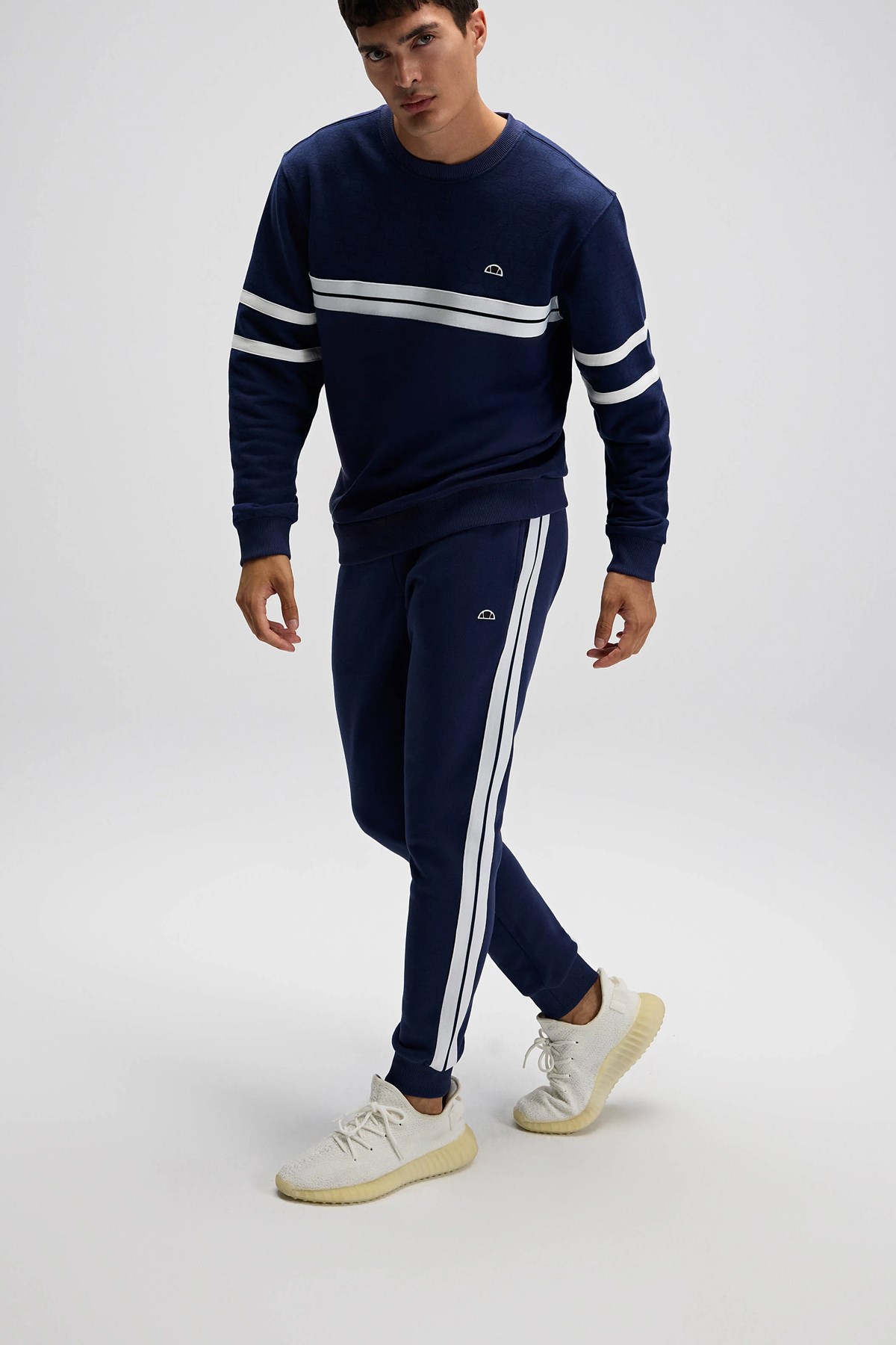 Ellesse Erkek Sweatshirt EM618-NV Lacivert