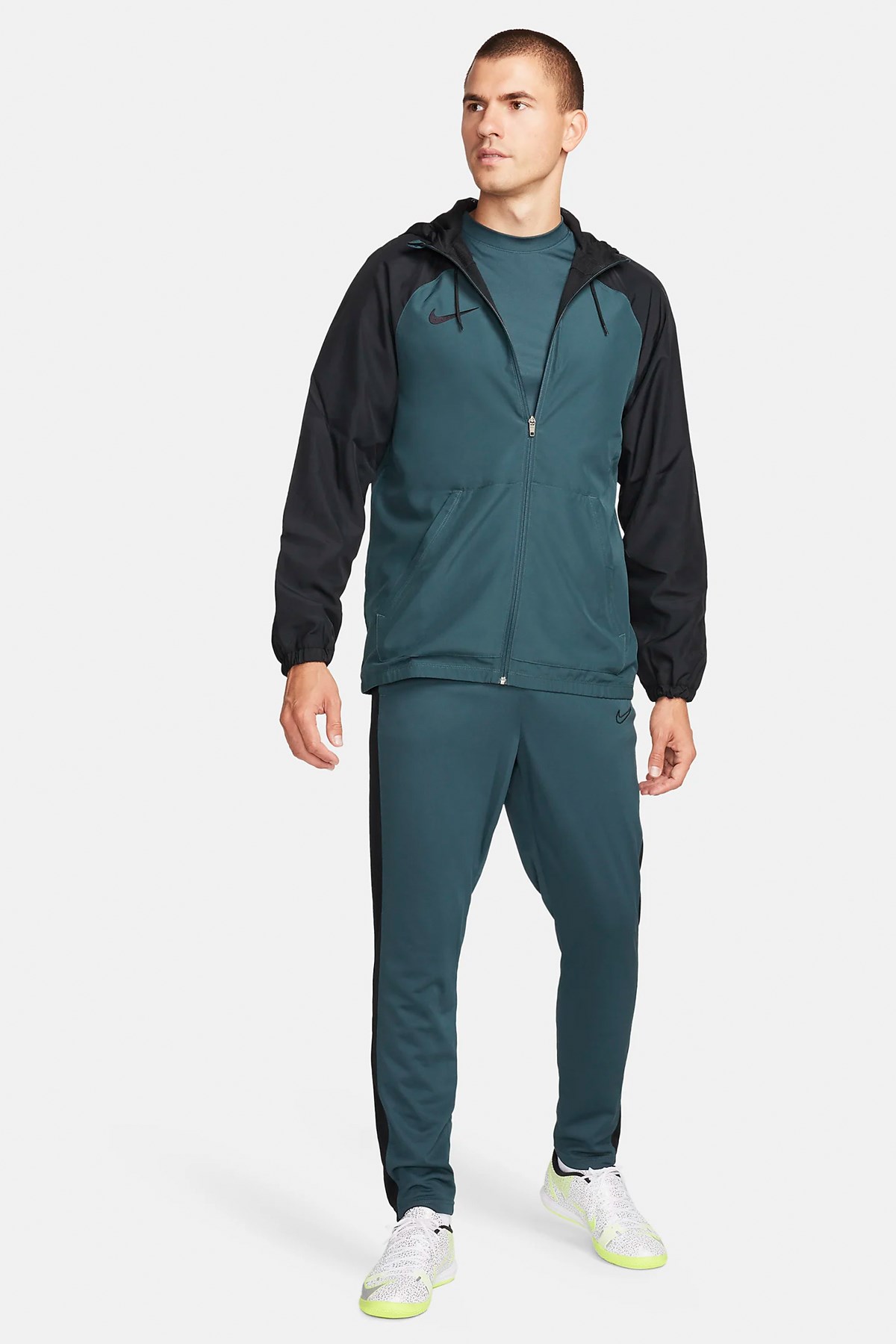 Nike Academy Erkek Mont FB6437-328 Yeşil