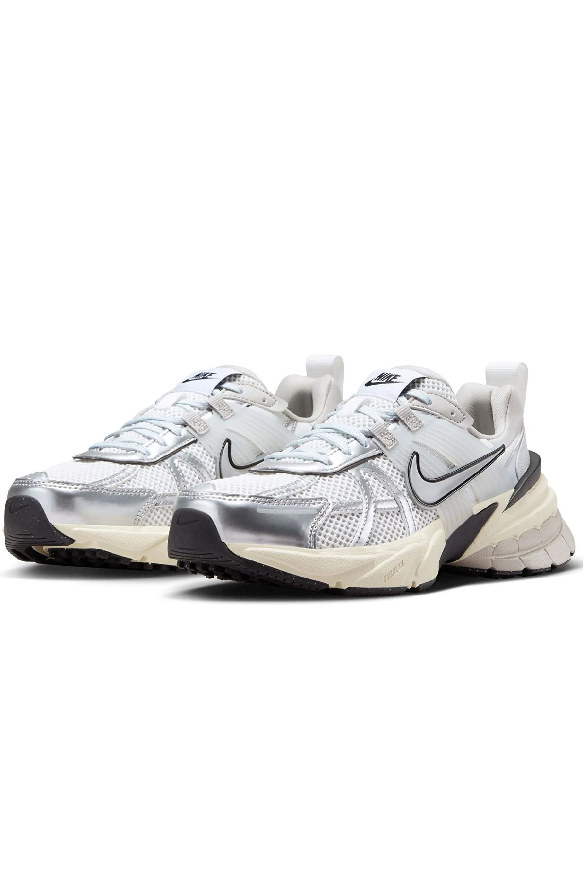 Nike V2K Run Kadın Koşu Ayakkabı  FD0736-100 Beyaz