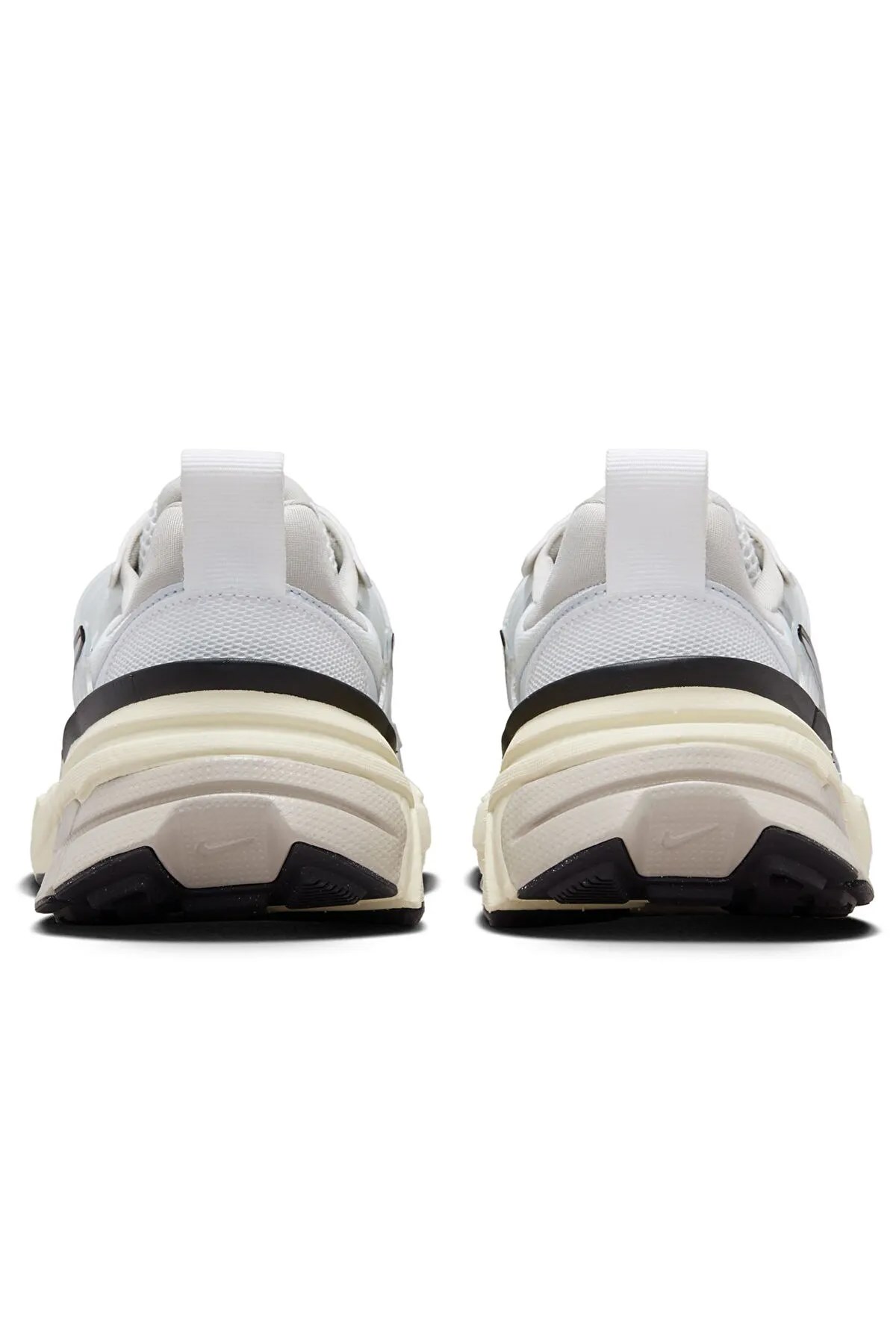 Nike V2K Run Kadın Koşu Ayakkabı  FD0736-100 Beyaz