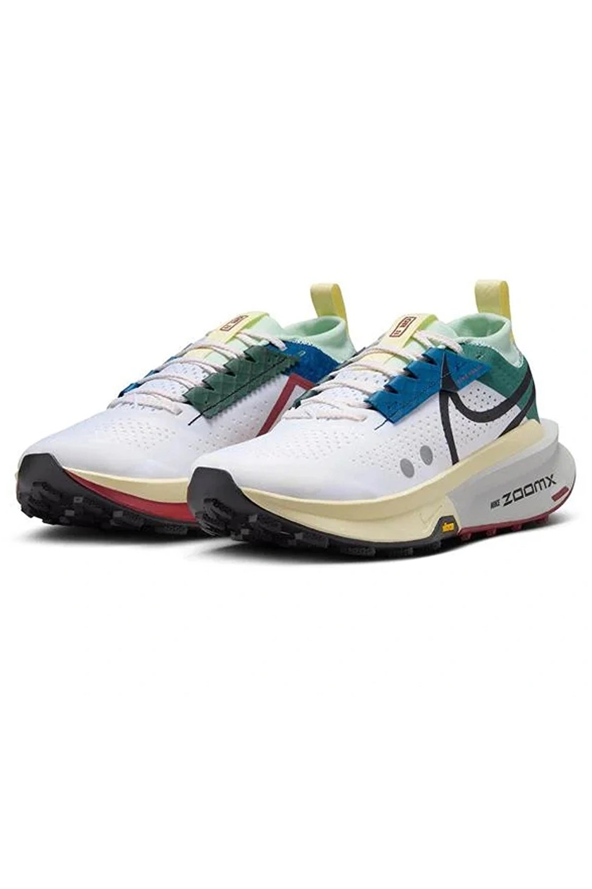 Nike W Zoomx Zegama Trail 2 Kadın Koşu Ayakkabı FD5191-101 Beyaz
