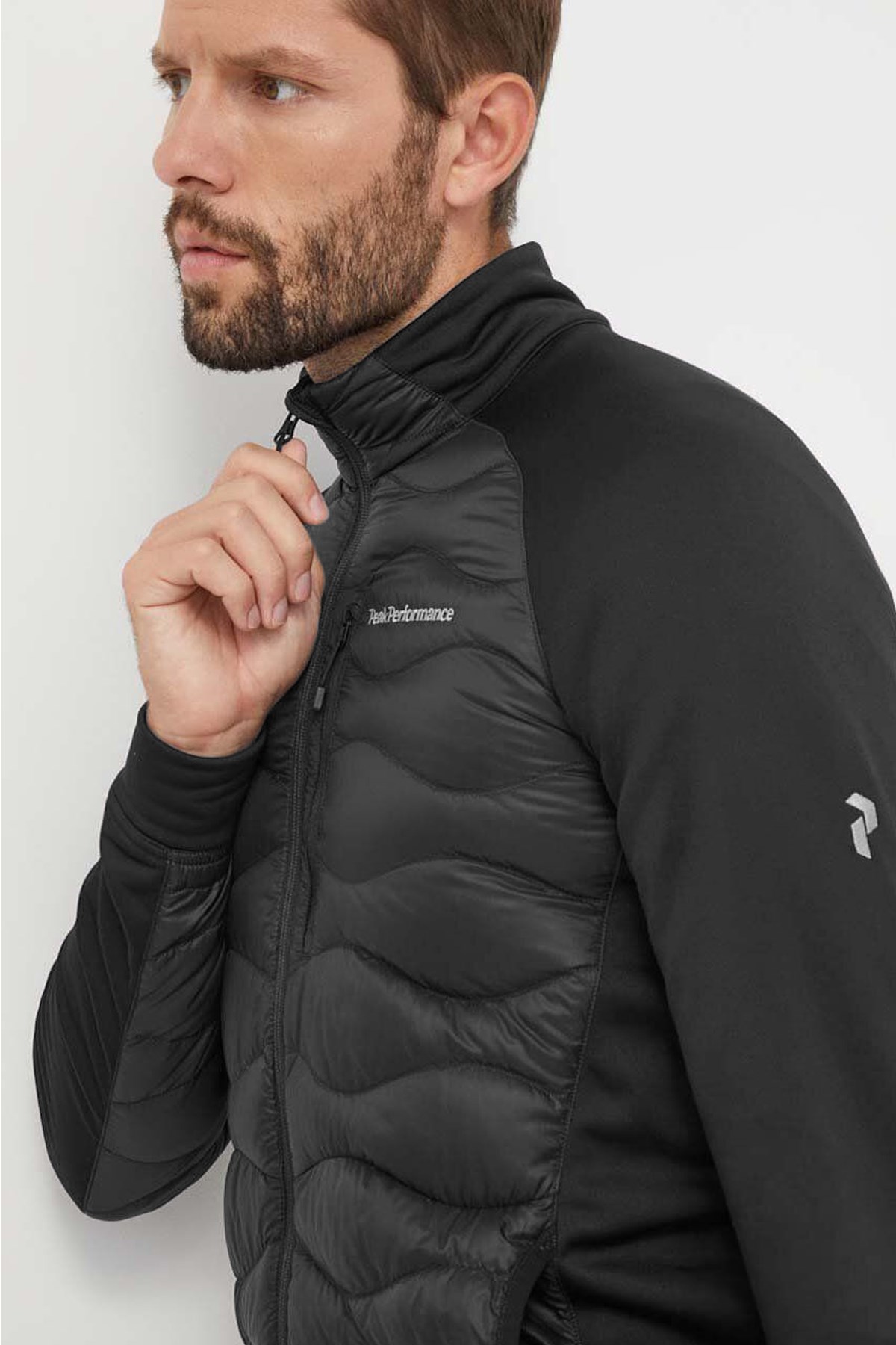 Peak Performance Helium Erkek Kaz Tüyü Outdoor Mont G79446020 Siyah