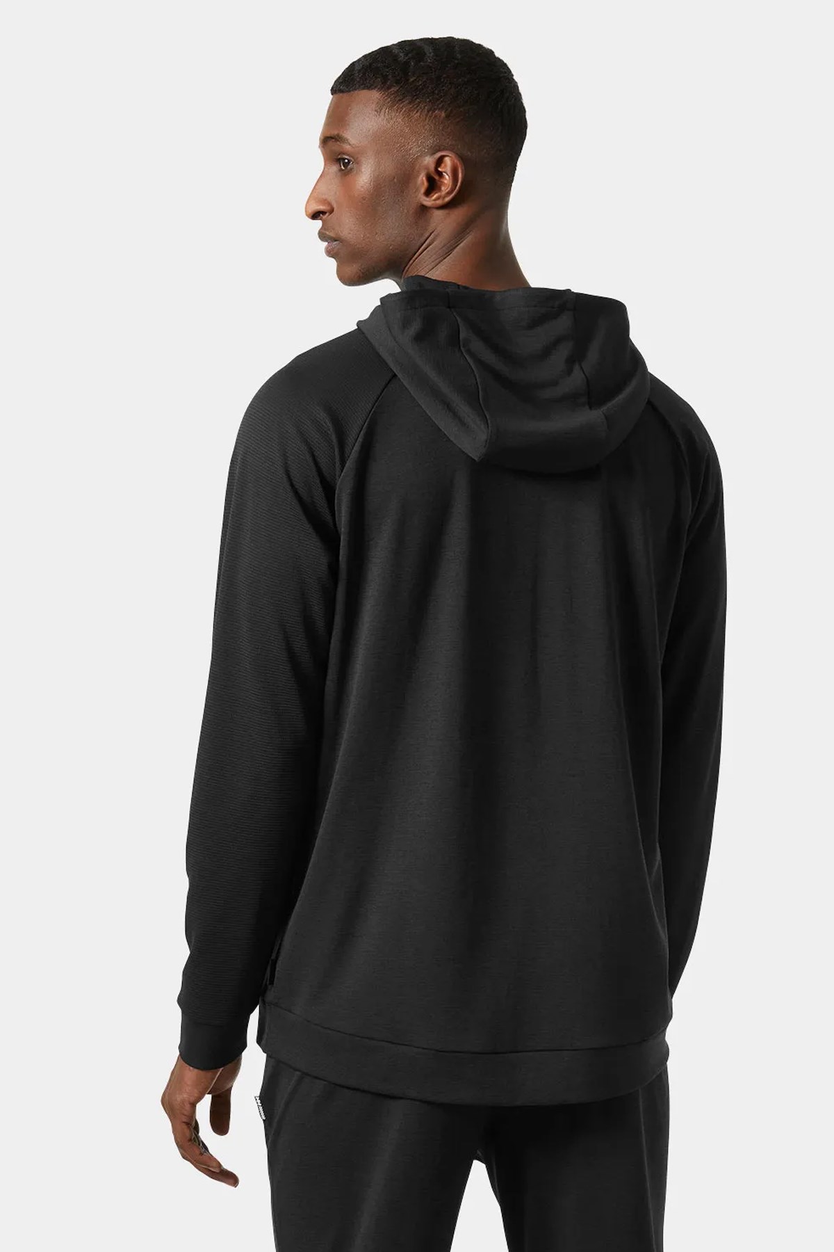 Helly Hansen Lifa Tech Lite Erkek Sweatshirt HHA.63339 990 Siyah