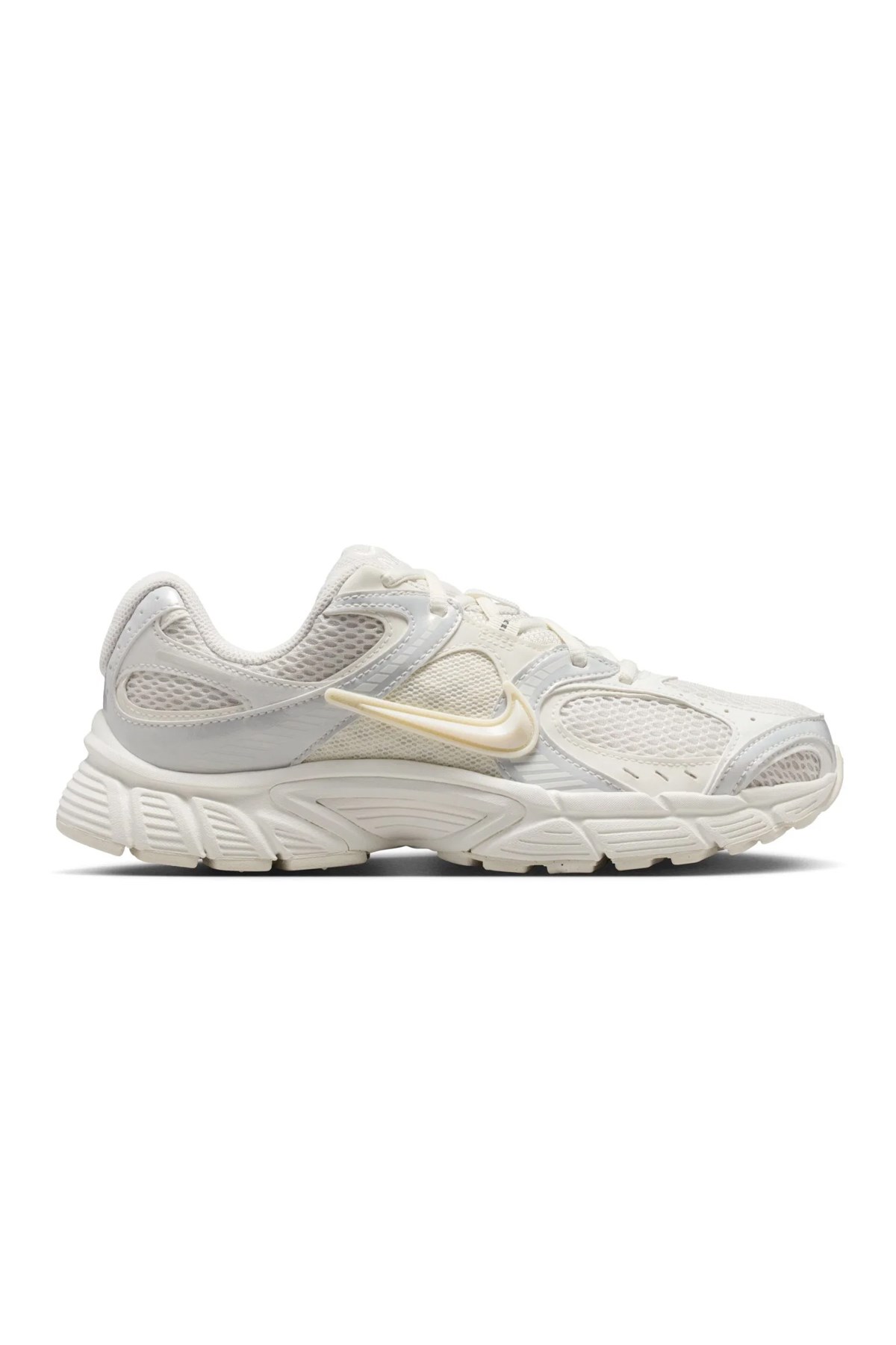 Nike V5 RNR Kadın Spor Ayakkabı IQ0276-030 Krem