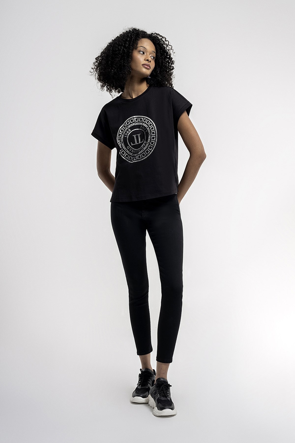 LoftRelax Fit Kadın Tişört LF2036561 Siyah