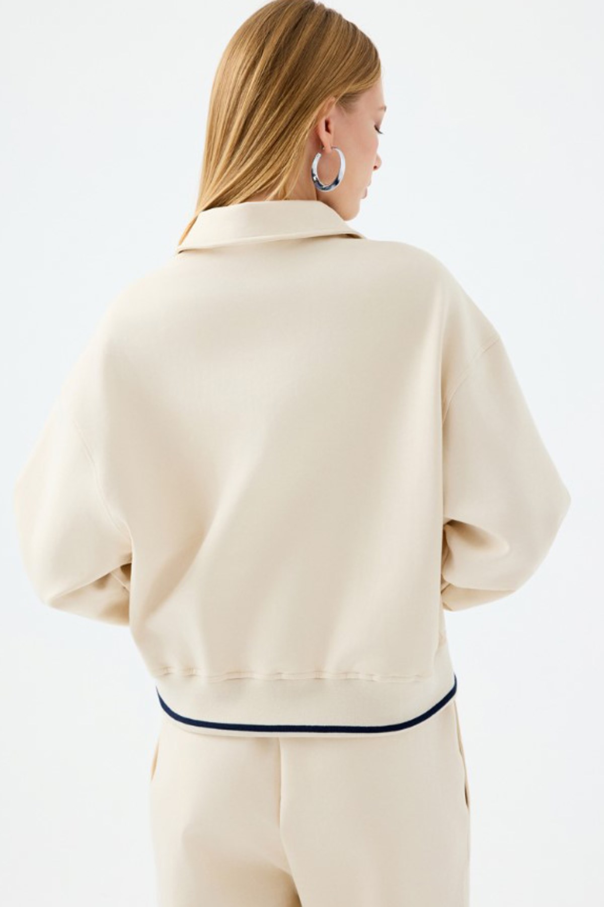 Loft Kadın Sweatshirt Ekru