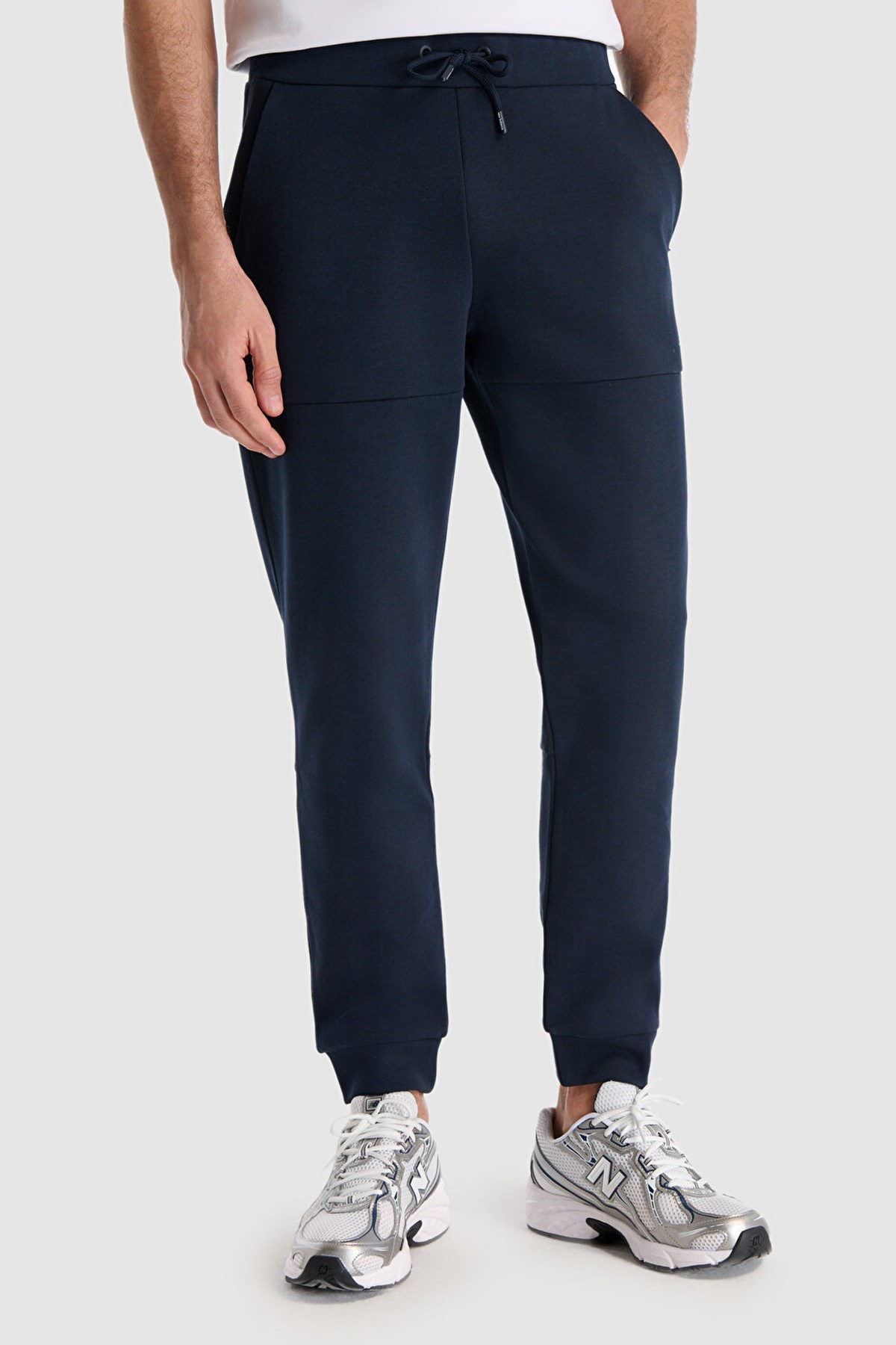 New Balance Lifestyle Erkek Eşofman Altı MNP1517-AVI Lacivert