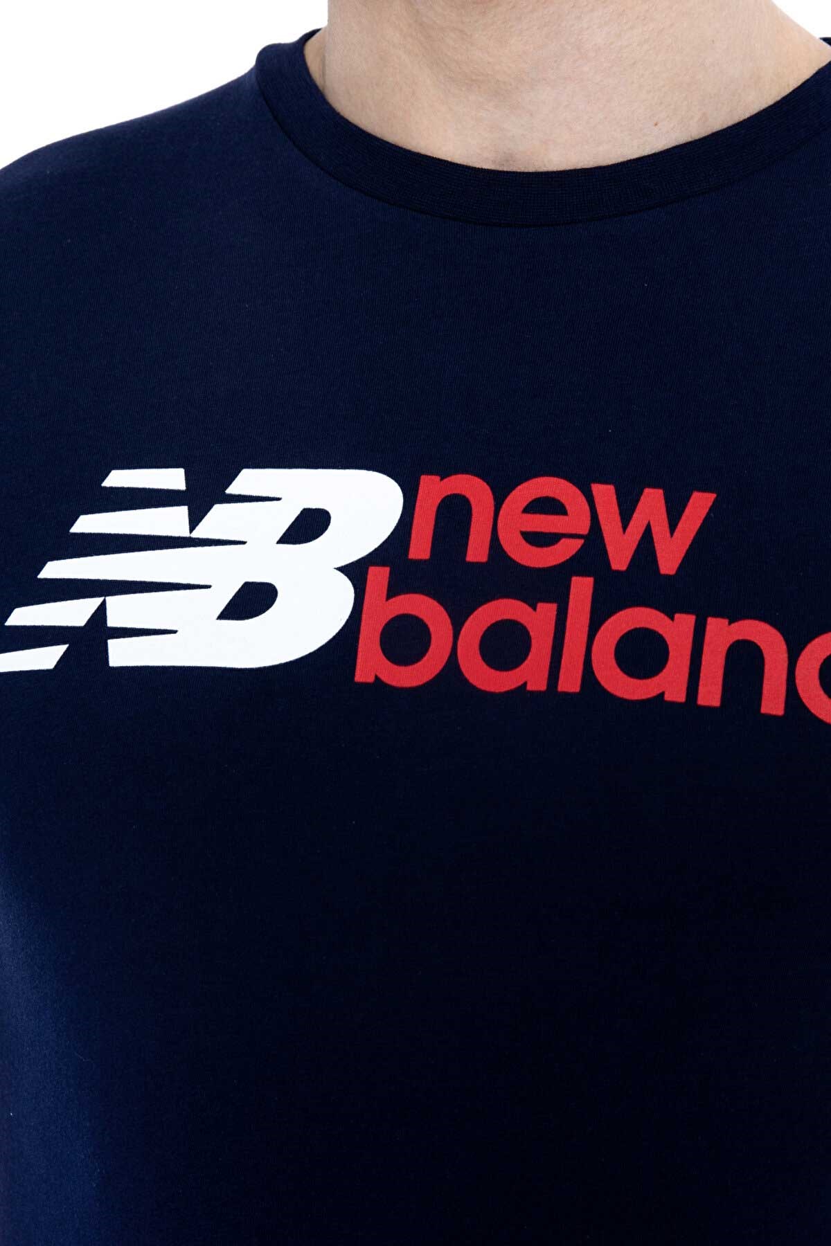 New Balance Lifestyle Erkek Tişört MNT1354-AVI Lacivert