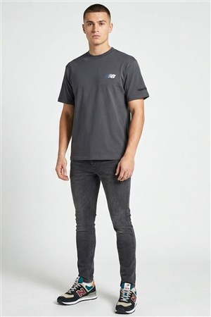 New Balance Lifestyle Erkek Tişört MNT1644-GRY