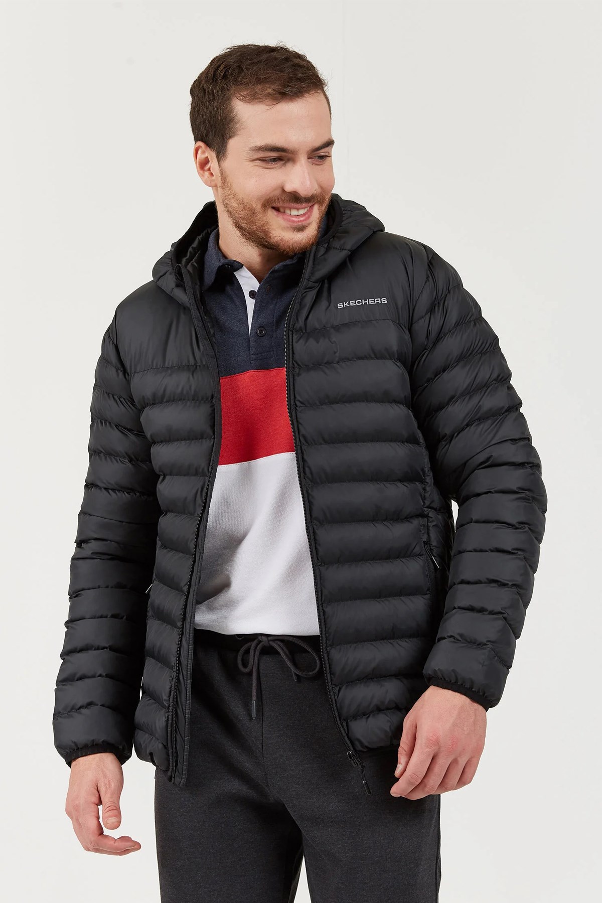 Skechers Essential Hooded Erkek Mont S202063-001 Siyah