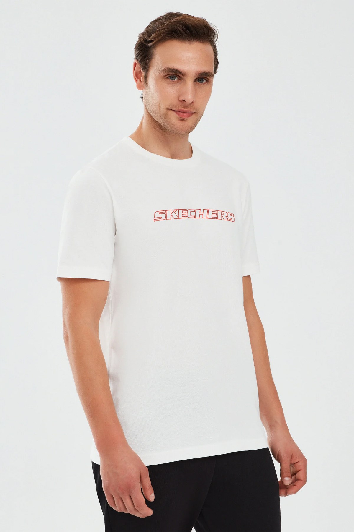 Skechers Graphic Sleeve Erkek Tişört S202243-102 Beyaz