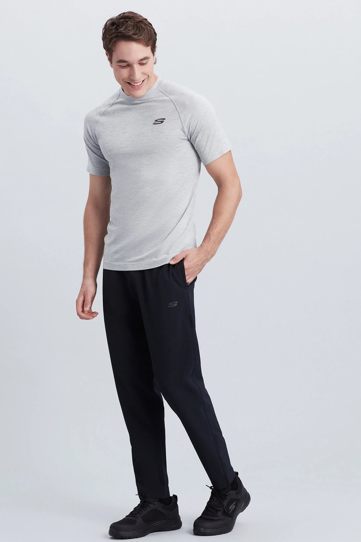 Skechers Runner Lite Slim Micro Erkek Eşofman Altı S212160-001 Siyah