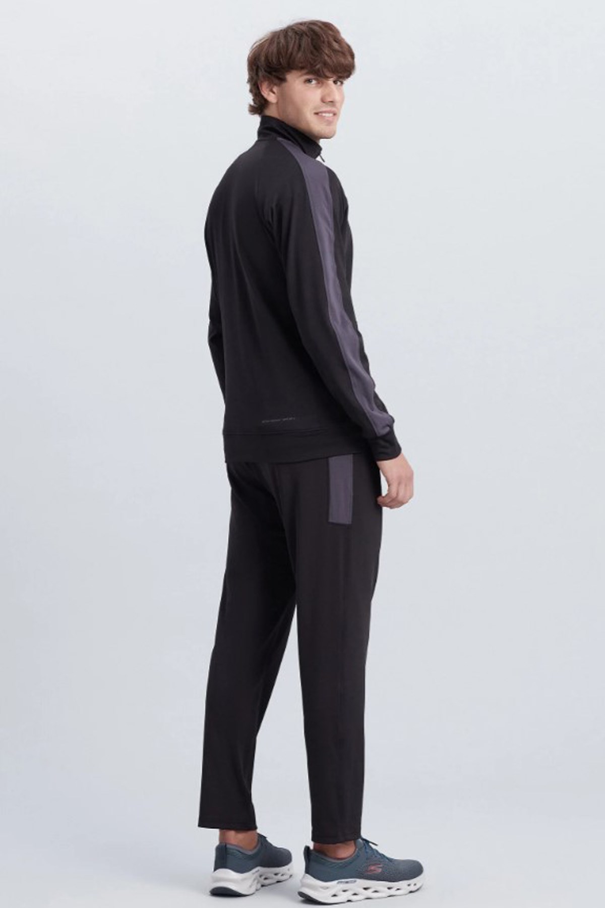 Skechers Micro Essential Suit Erkek Eşofman Takımı S212165-001 Siyah