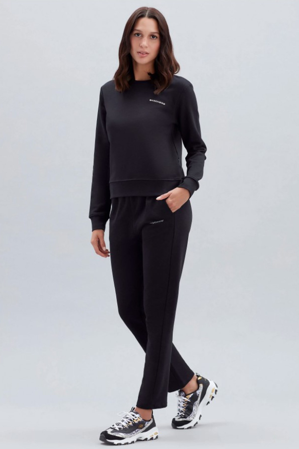 Skechers New Basics Crew Neck Kadın Sweatshirt S212182-001 Siyah
