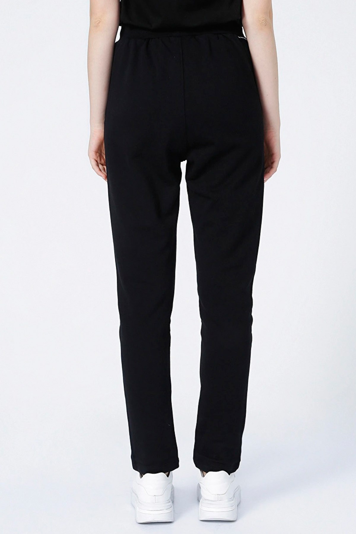 Skechers New Basics Slim Kadın Eşofman Altı S212185-001 Siyah