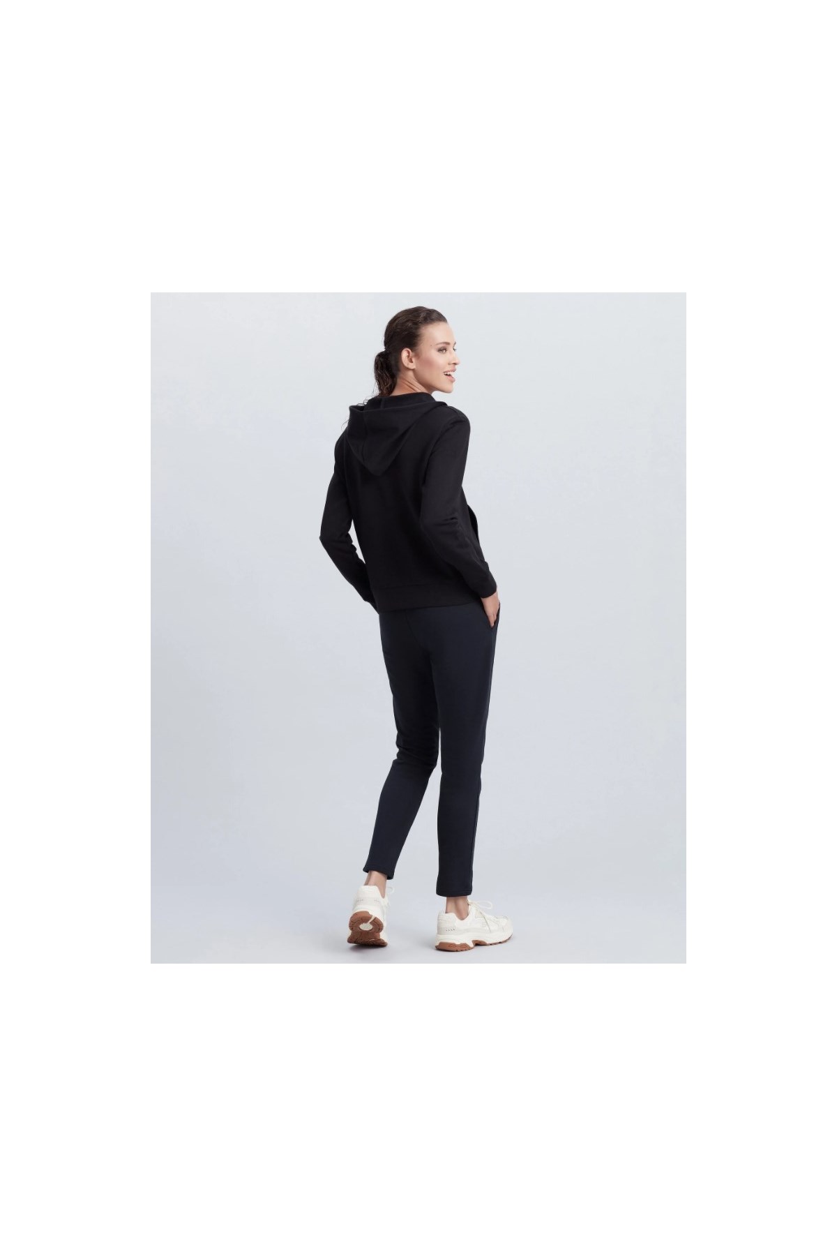 Skechers New Basics Kadın Sweatshirt S212186-001 Siyah