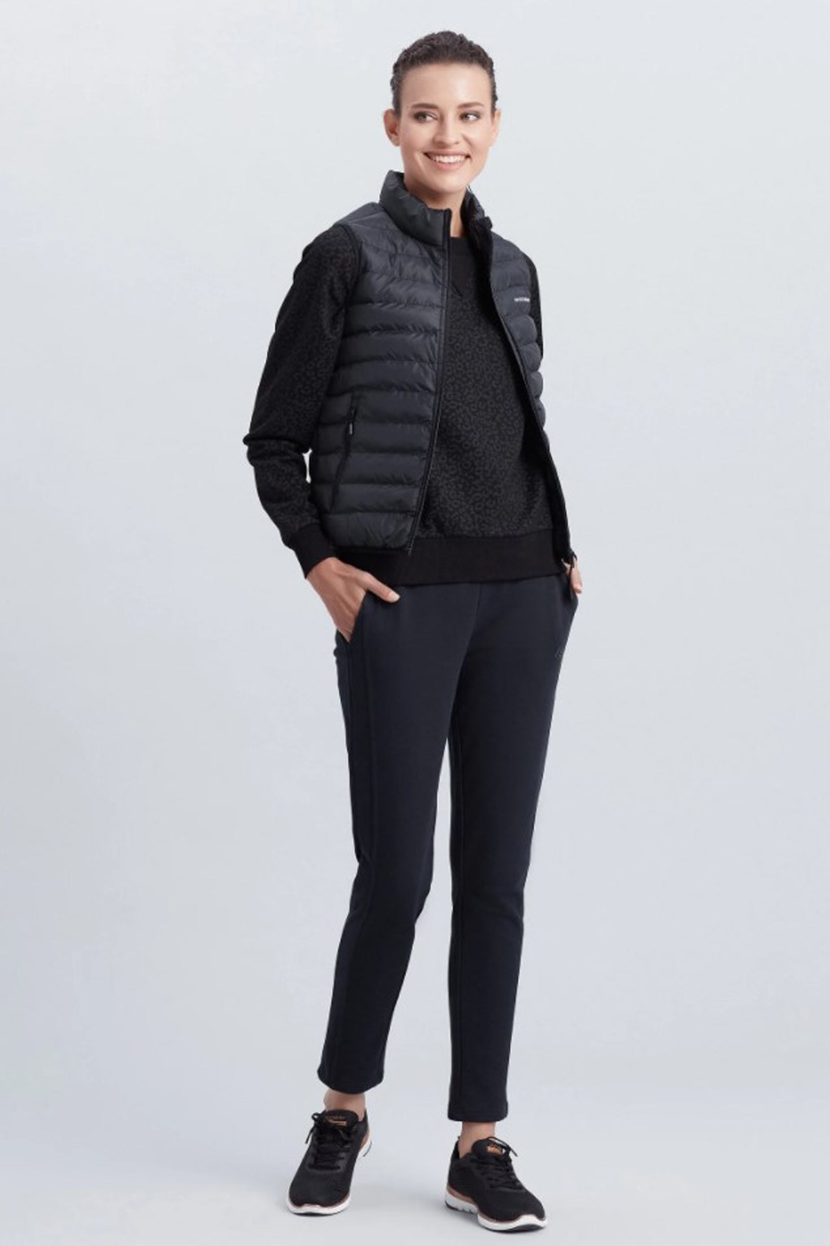 Skechers Essential Kadın Şişme Yelek S212262-001 Siyah