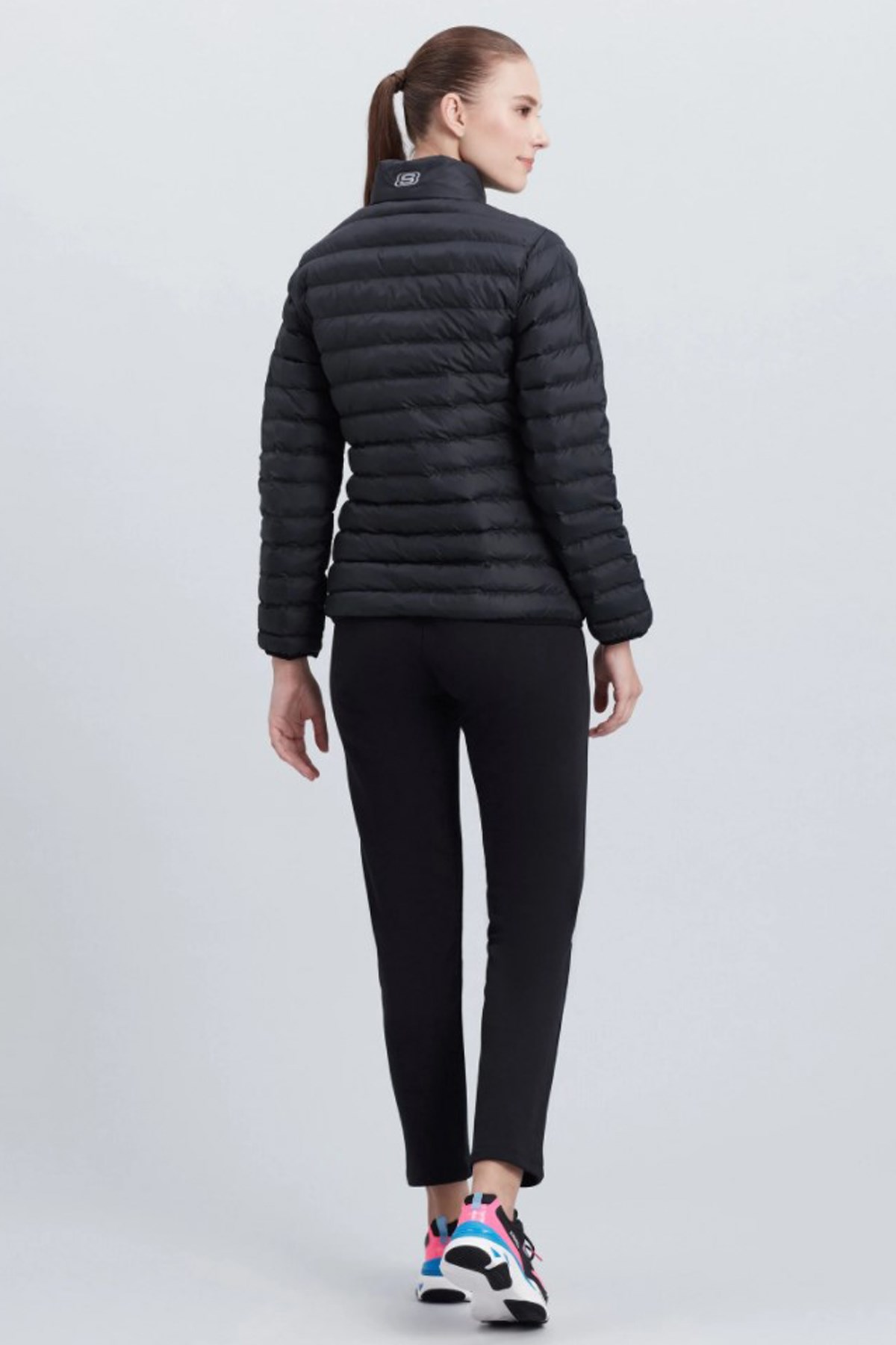 Skechers Turtle Neck Essential Kadın Şişme Mont S212273-001 Siyah