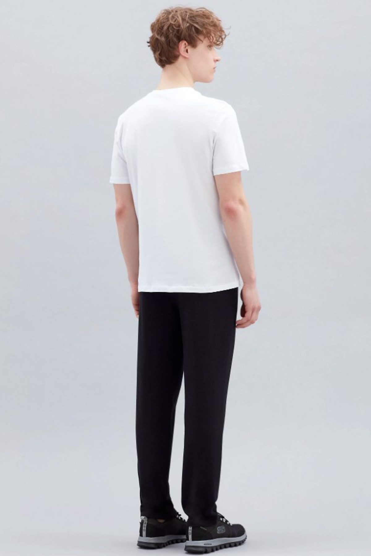Skechers New Basics Crew Neck Erkek Tişört S212910-102 Beyaz