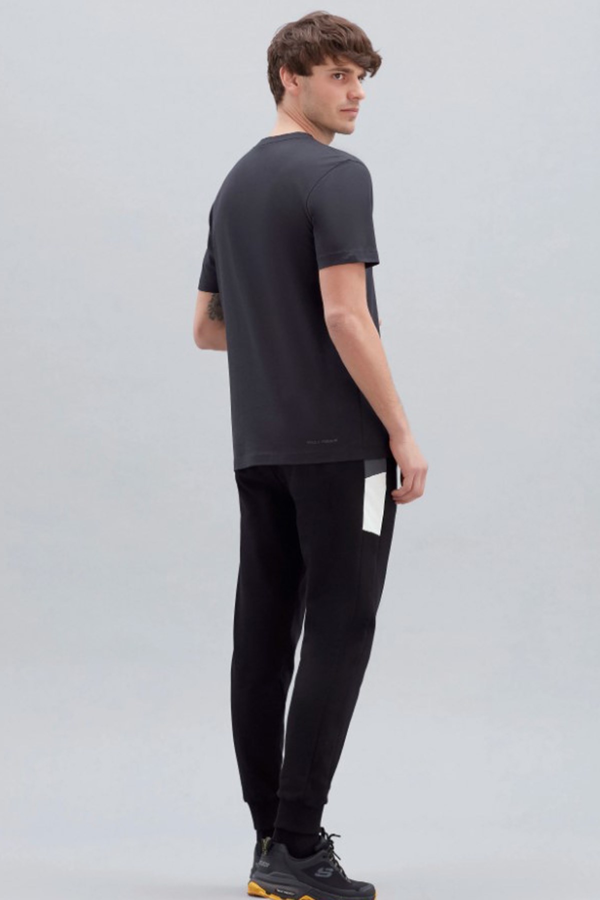 Skechers Chest Logo Erkek Tişört S212938-001-A Siyah