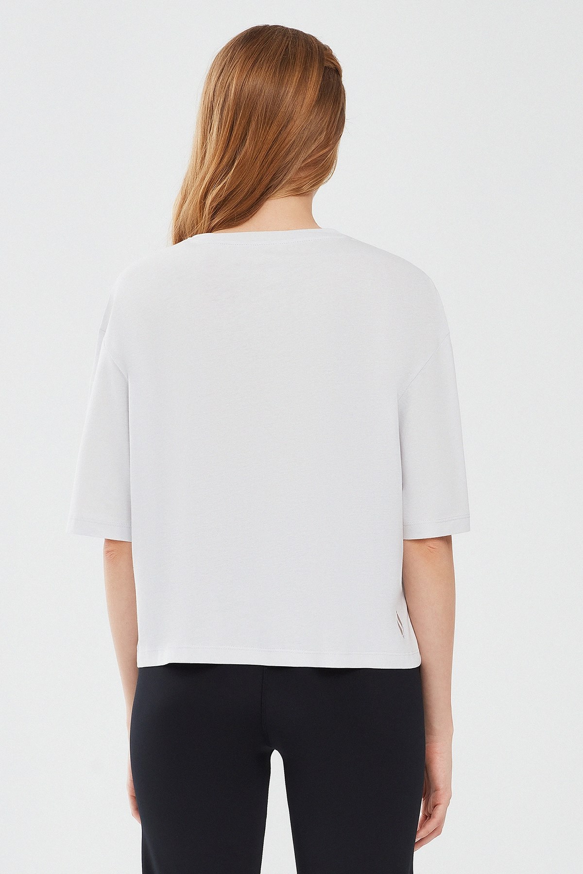Skechers Graphic Short Sleeve Kadın Tişört S221173-035 Gri