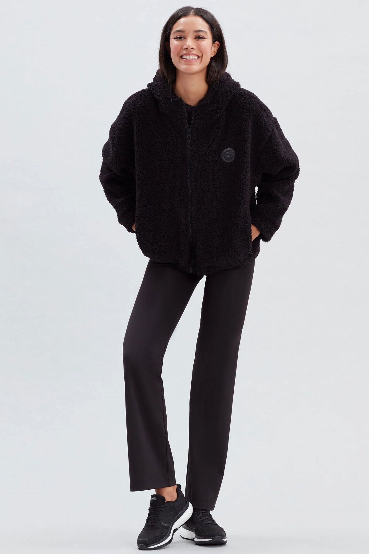Skechers Outdoor Fleece HZ Sherpa Kadın Sweatshirt S222156-001 Siyah