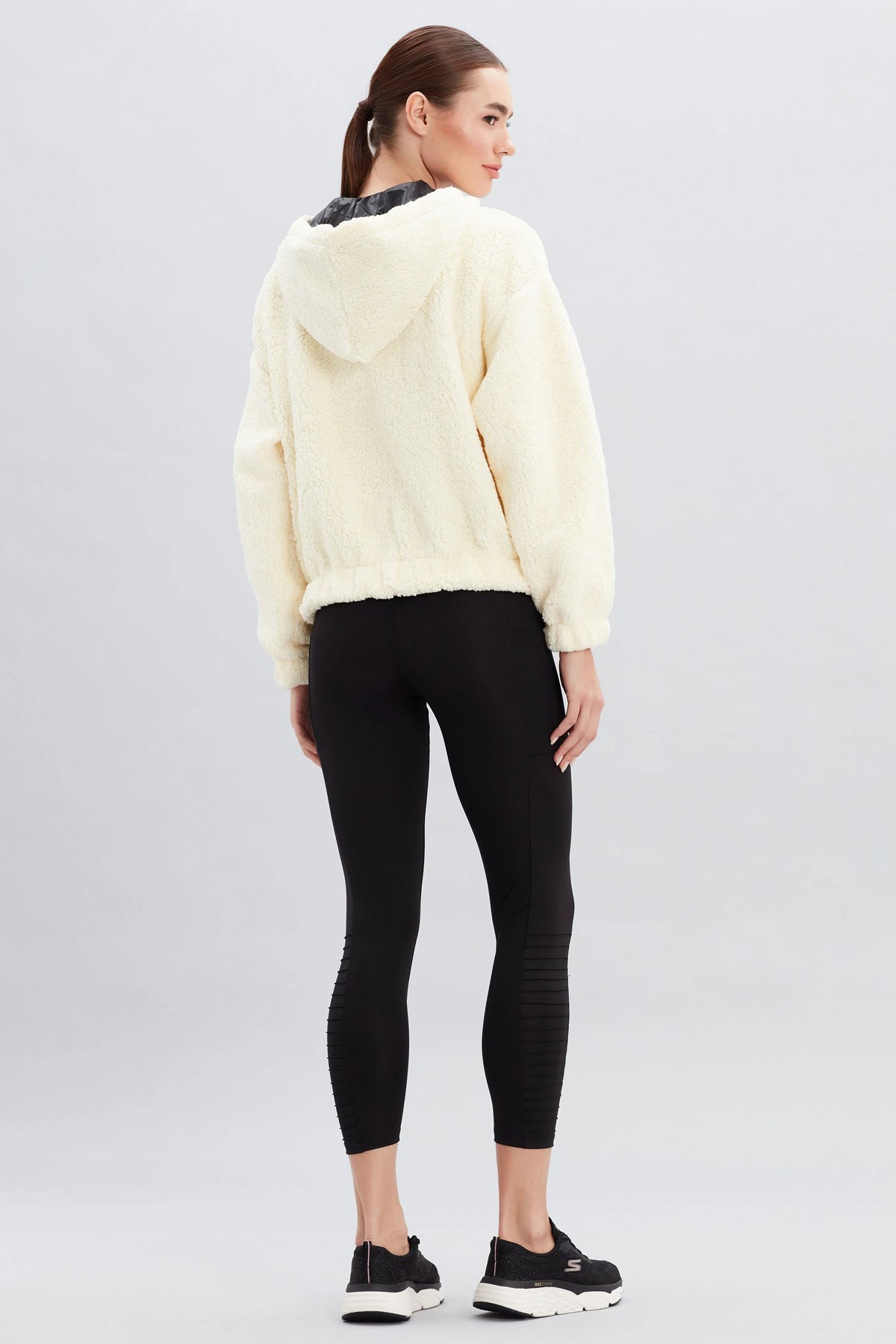 Skechers Outdoor Fleece HZ Sherpa Kadın Sweatshirt S222156-102 Beyaz