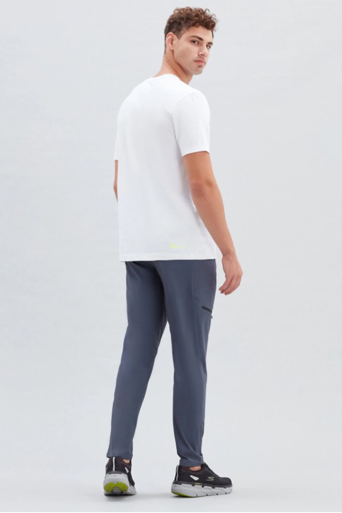 Skechers Big Logo Erkek Tişört S222260-102 Beyaz