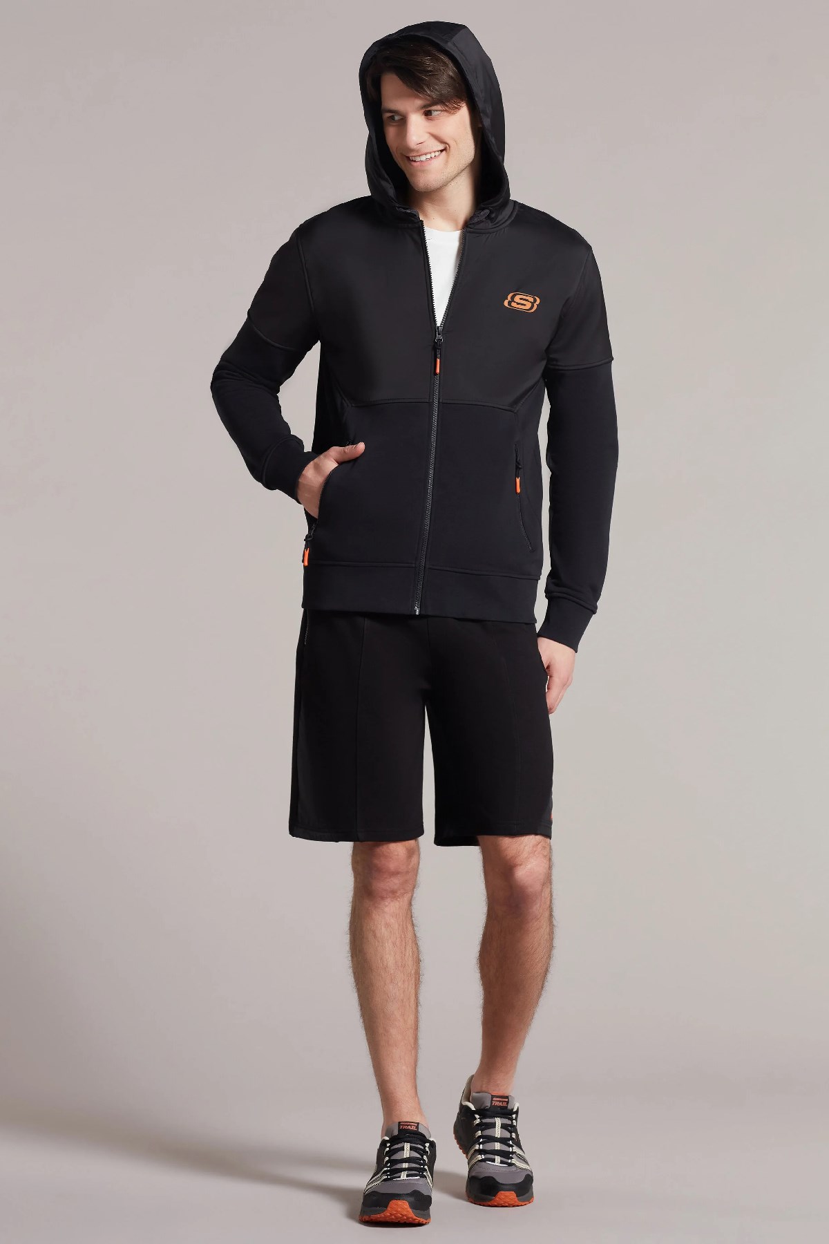 Skechers Erkek Sweatshirt S231002-001 Siyah
