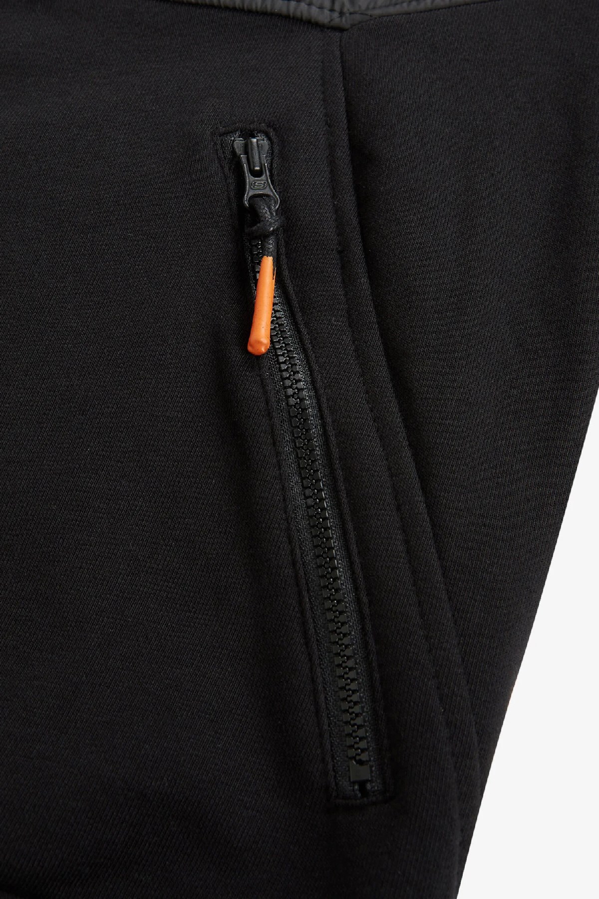 Skechers Erkek Sweatshirt S231002-001 Siyah