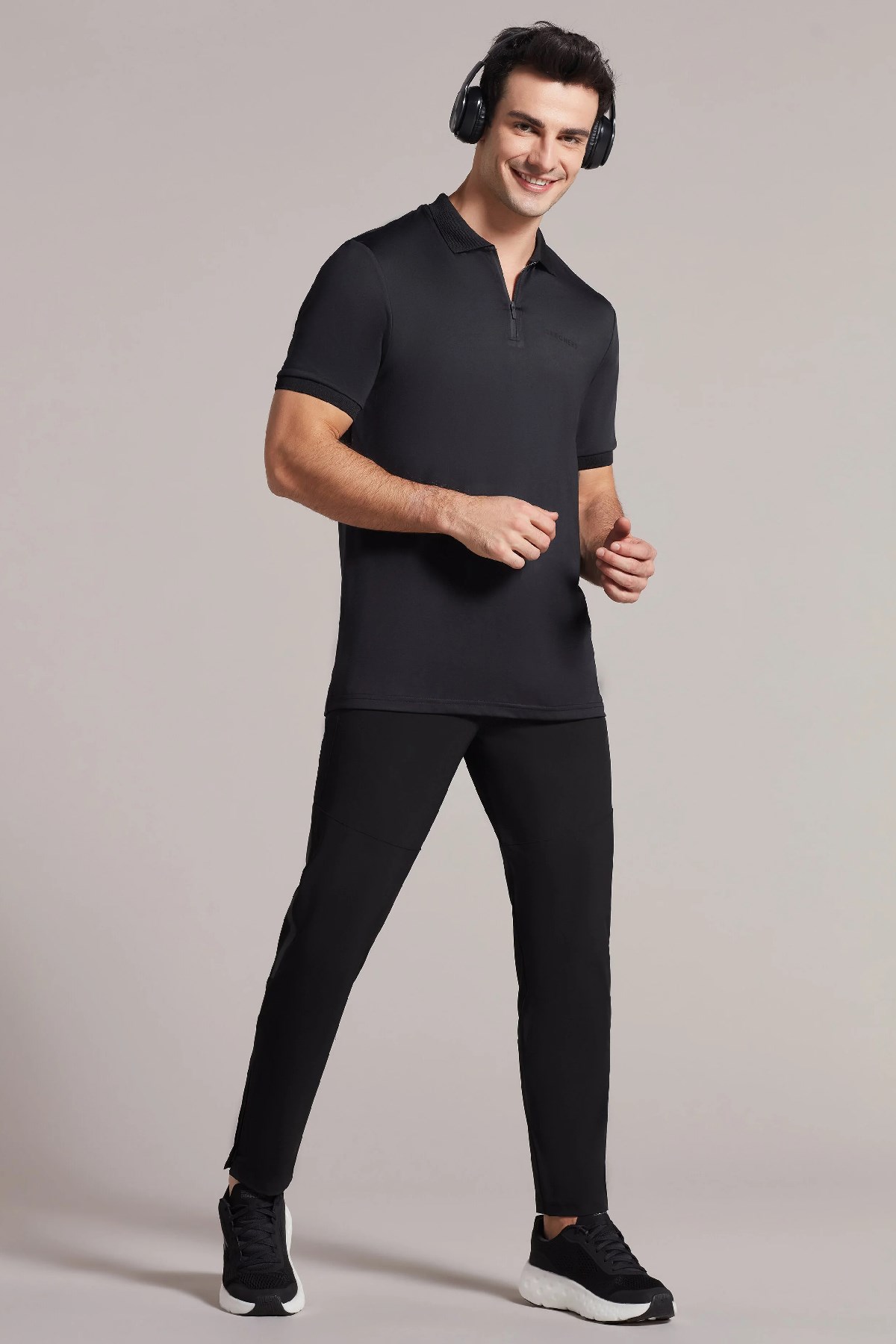 Skechers Erkek Tişört S231124-001 Siyah