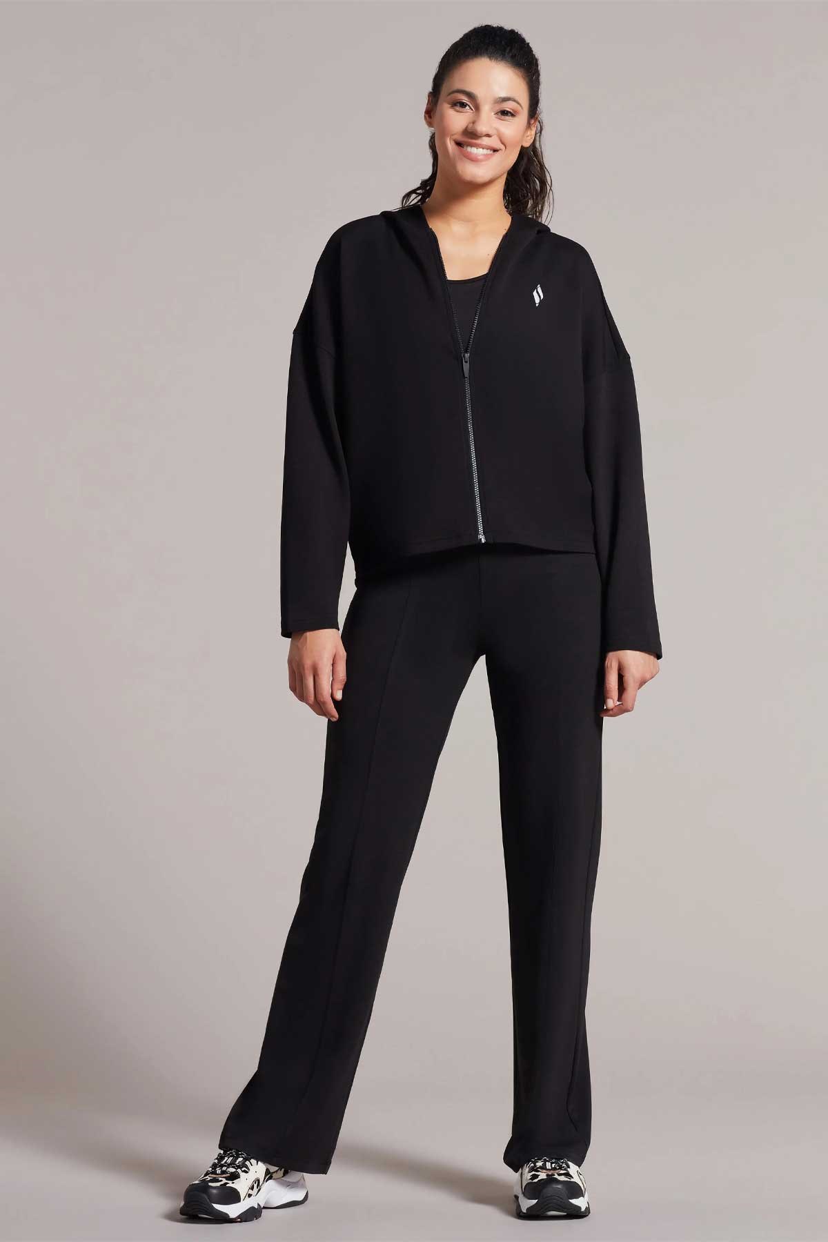 Skechers Kadın Sweatshirt S231146-001 Siyah