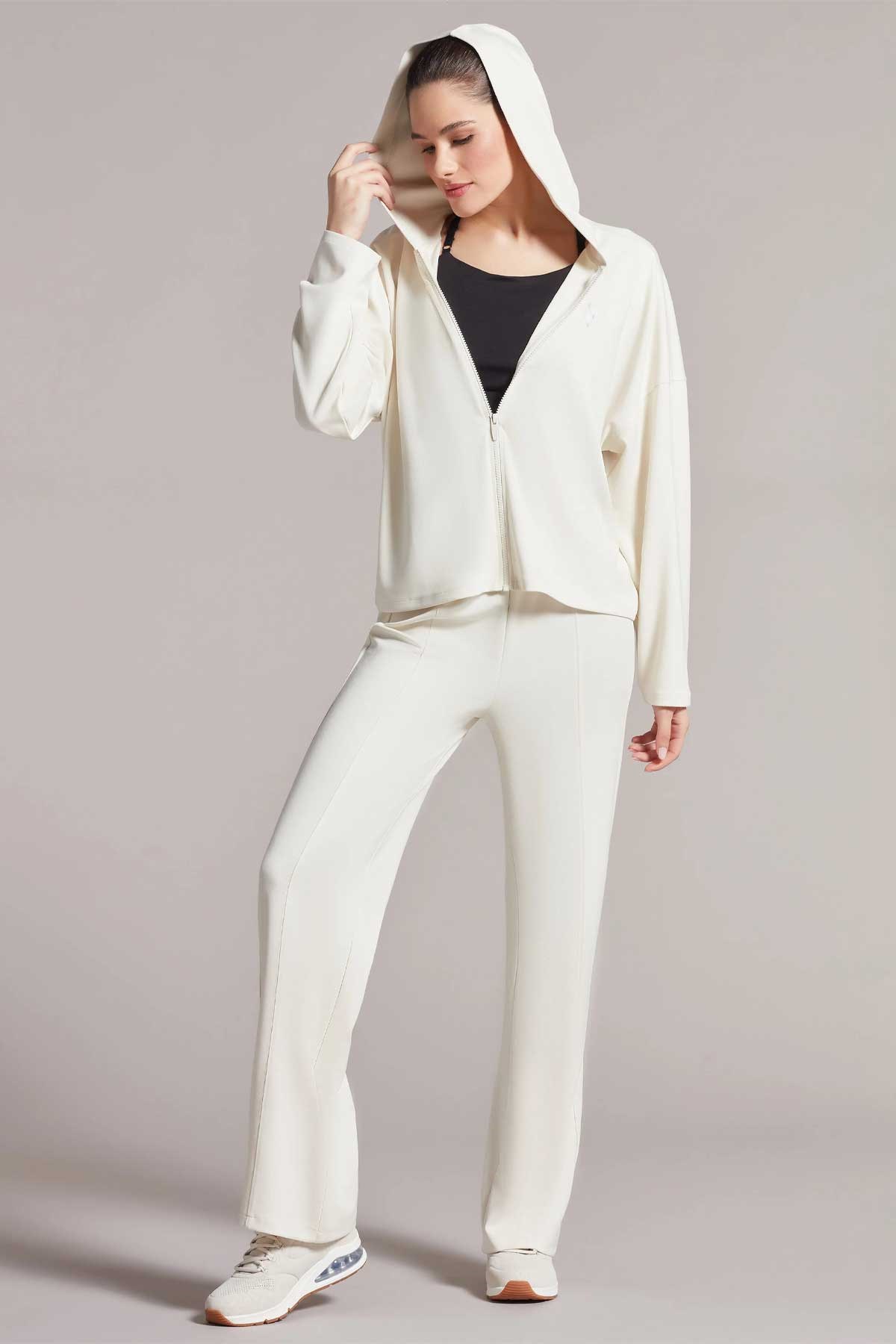 Skechers Kadın Sweatshirt S231146-035 Beyaz